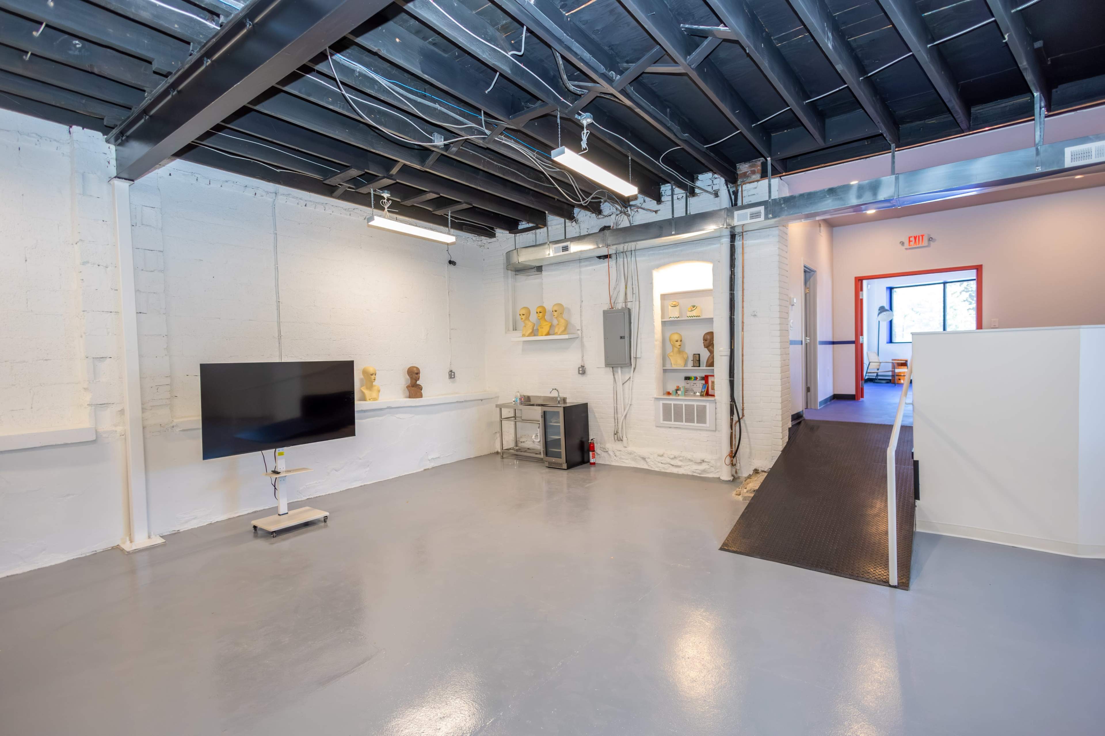 West Philly Ground Floor Large Studio Image in University City, Philadelphia, PA