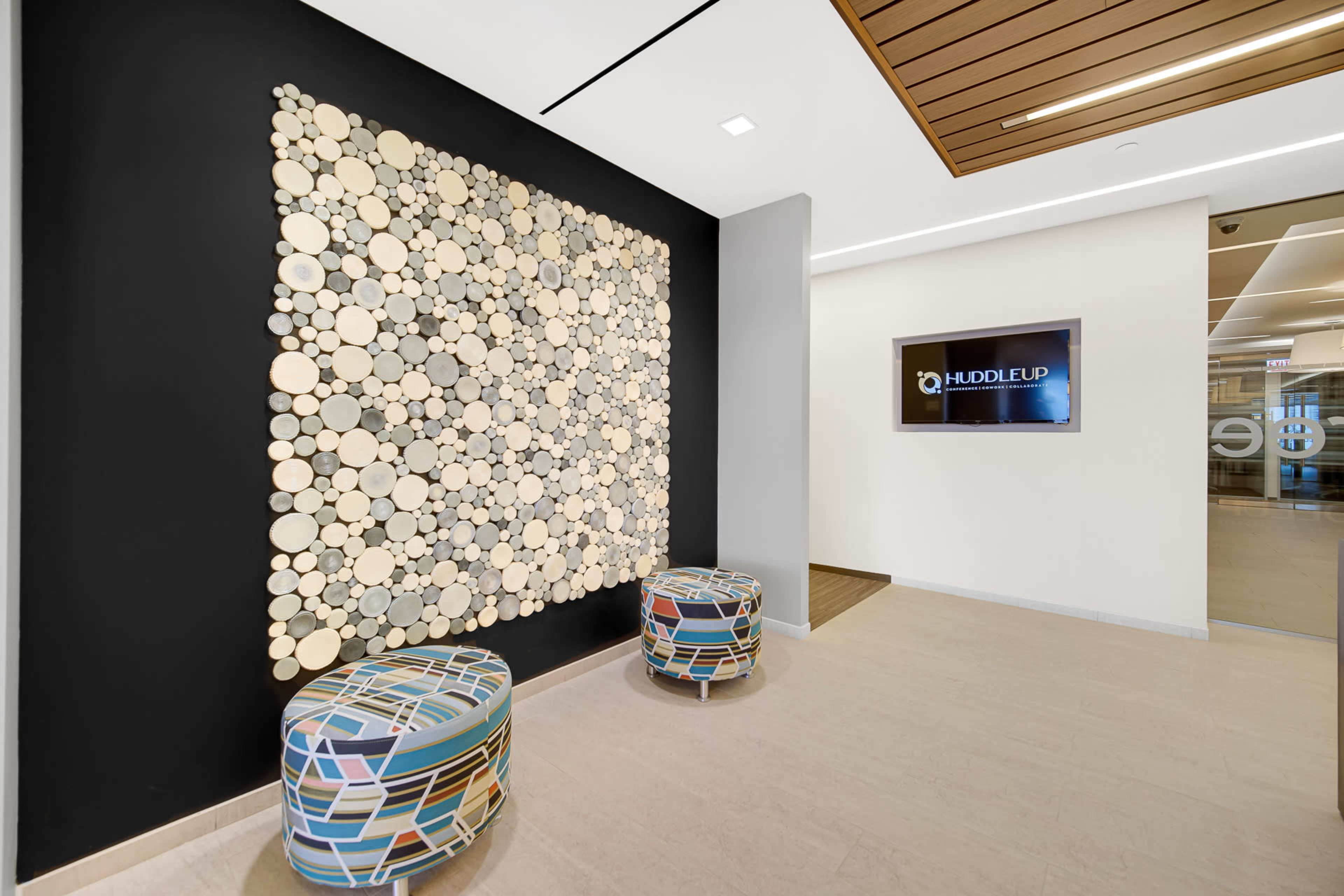 Suburban North Haven Focus Room with Whiteboard Image in Schaumburg Township, Schaumburg, IL