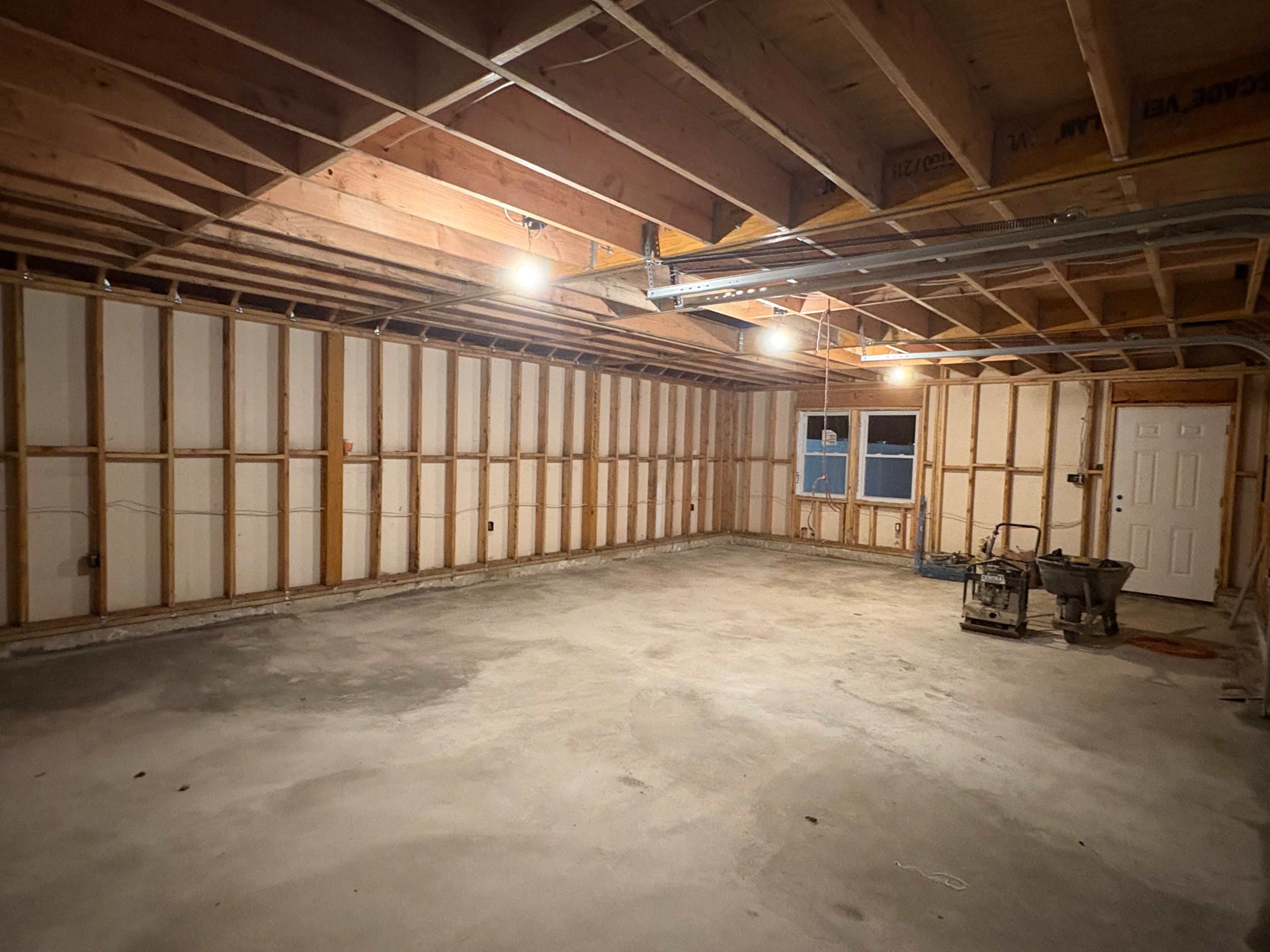 GARAGE/WAREHOUSE PARTY SPACE Image in Hempstead, Cedarhurst, NY