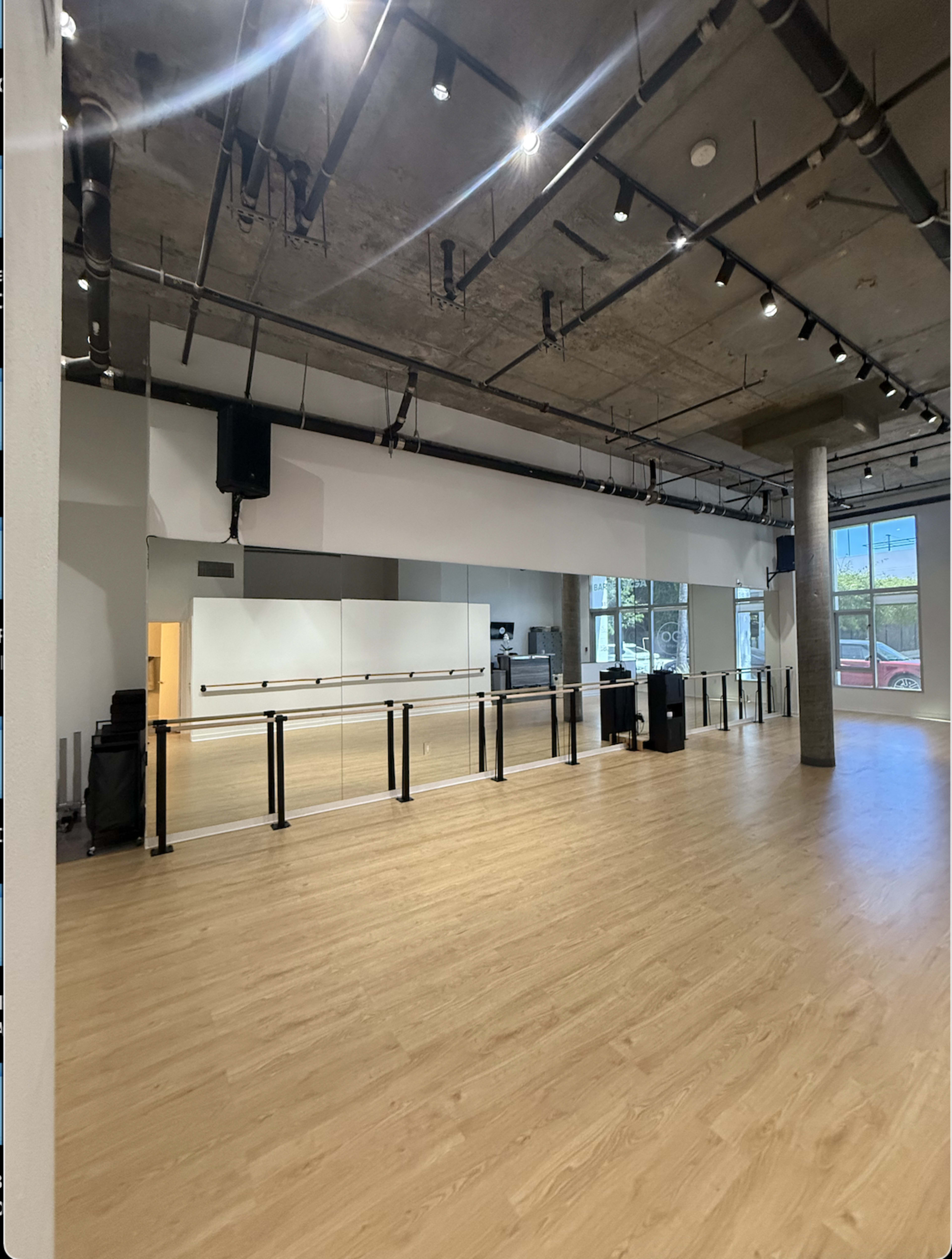 Beautiful Fitness Studio for Film & Creative Production Image in North Hollywood, North Hollywood, CA