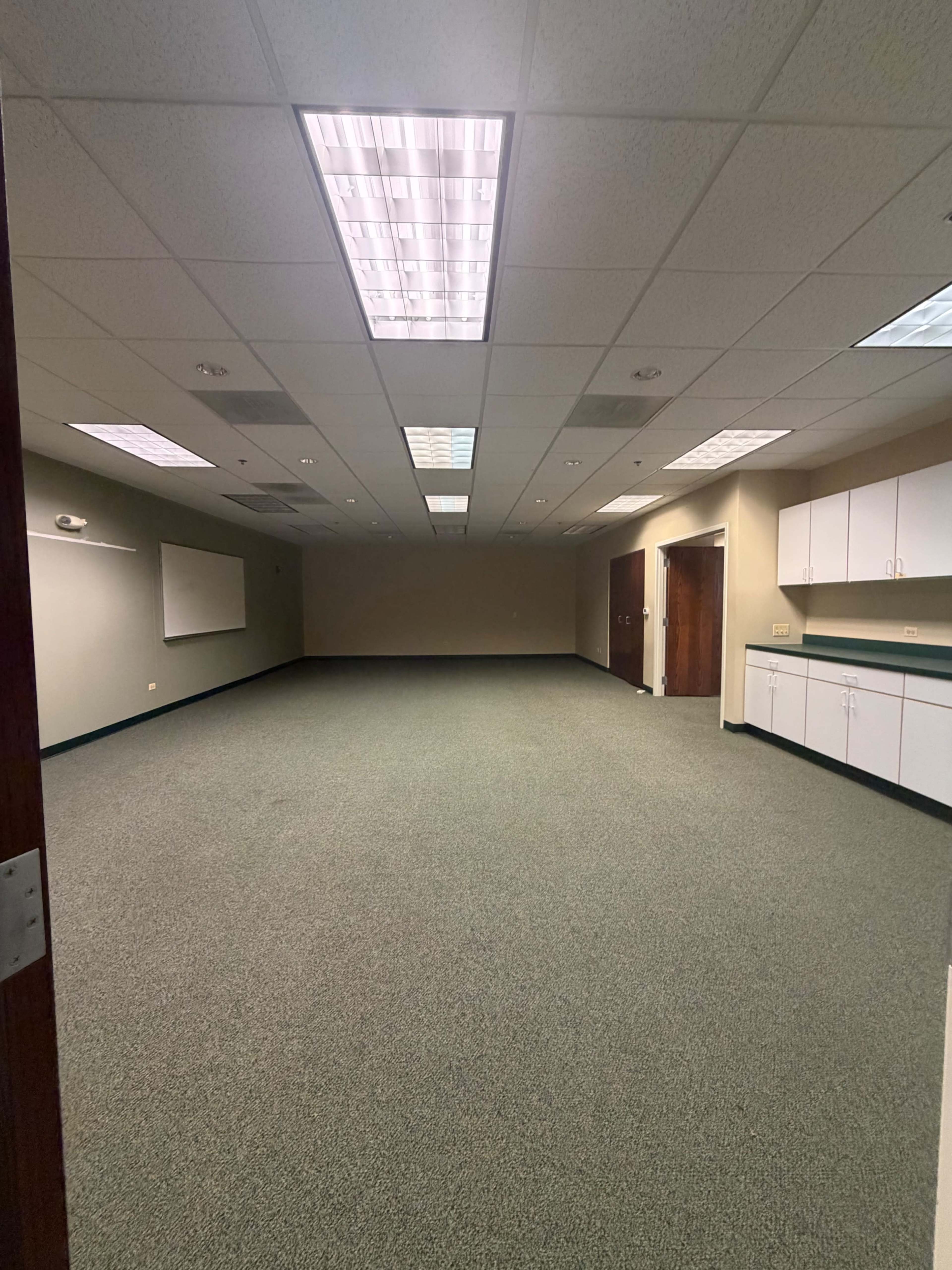Business Park Multipurpose Room Image in Dundee Township, Elgin, IL