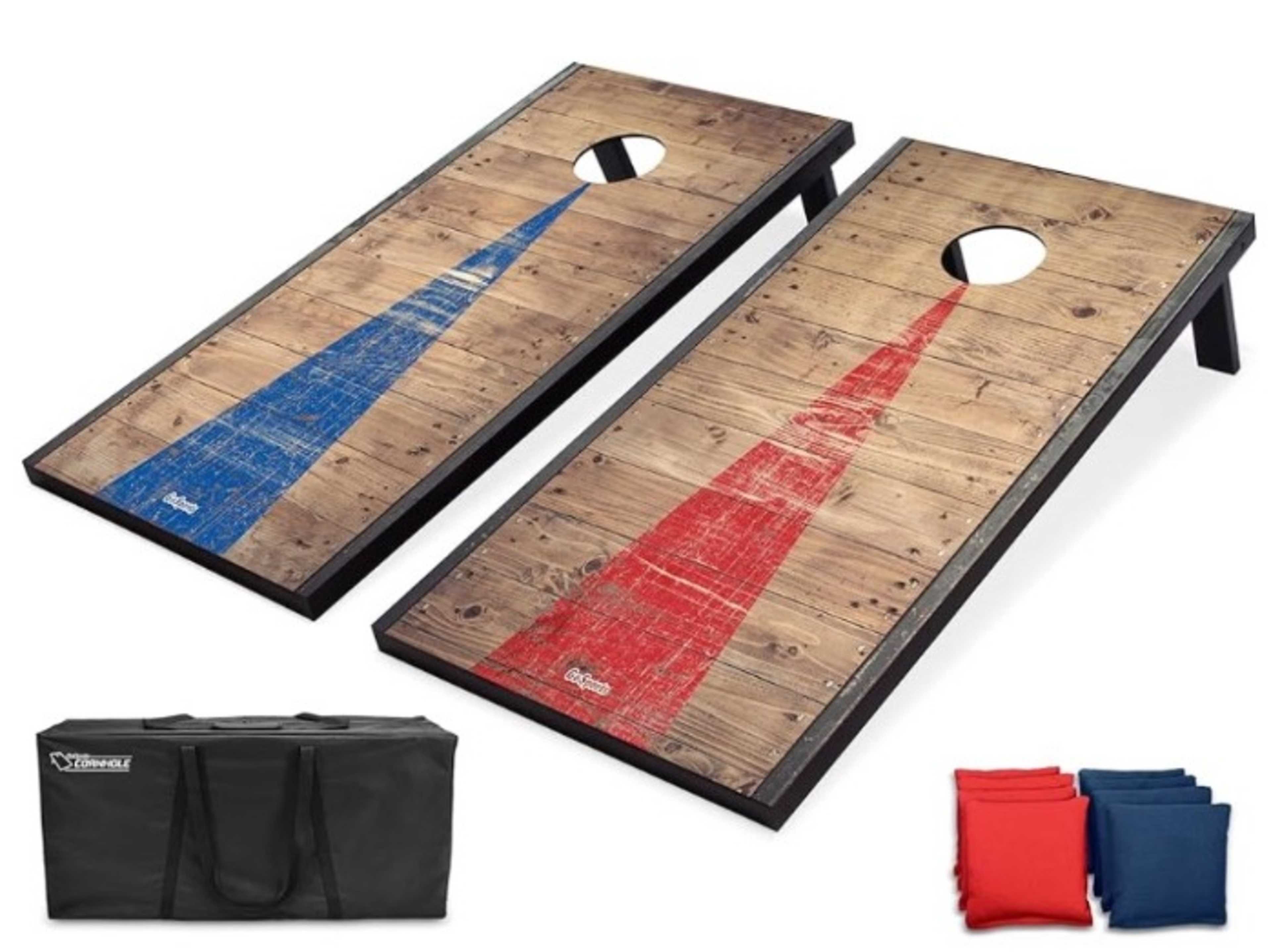Outdoor games (connect 4, cornhole and more)