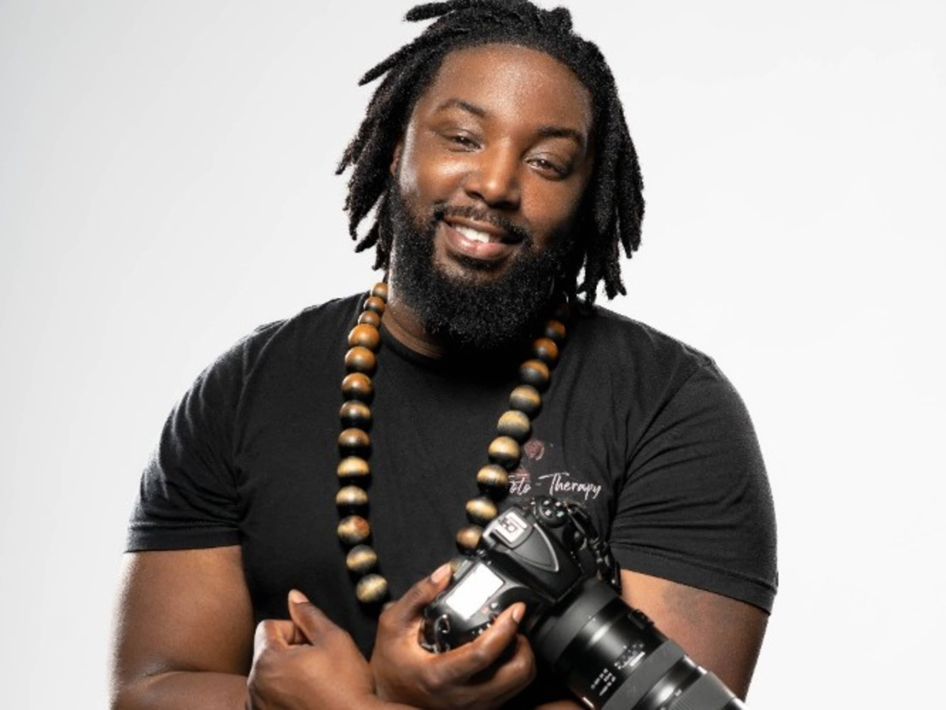 G. Michael - Foto-Therapy Photography