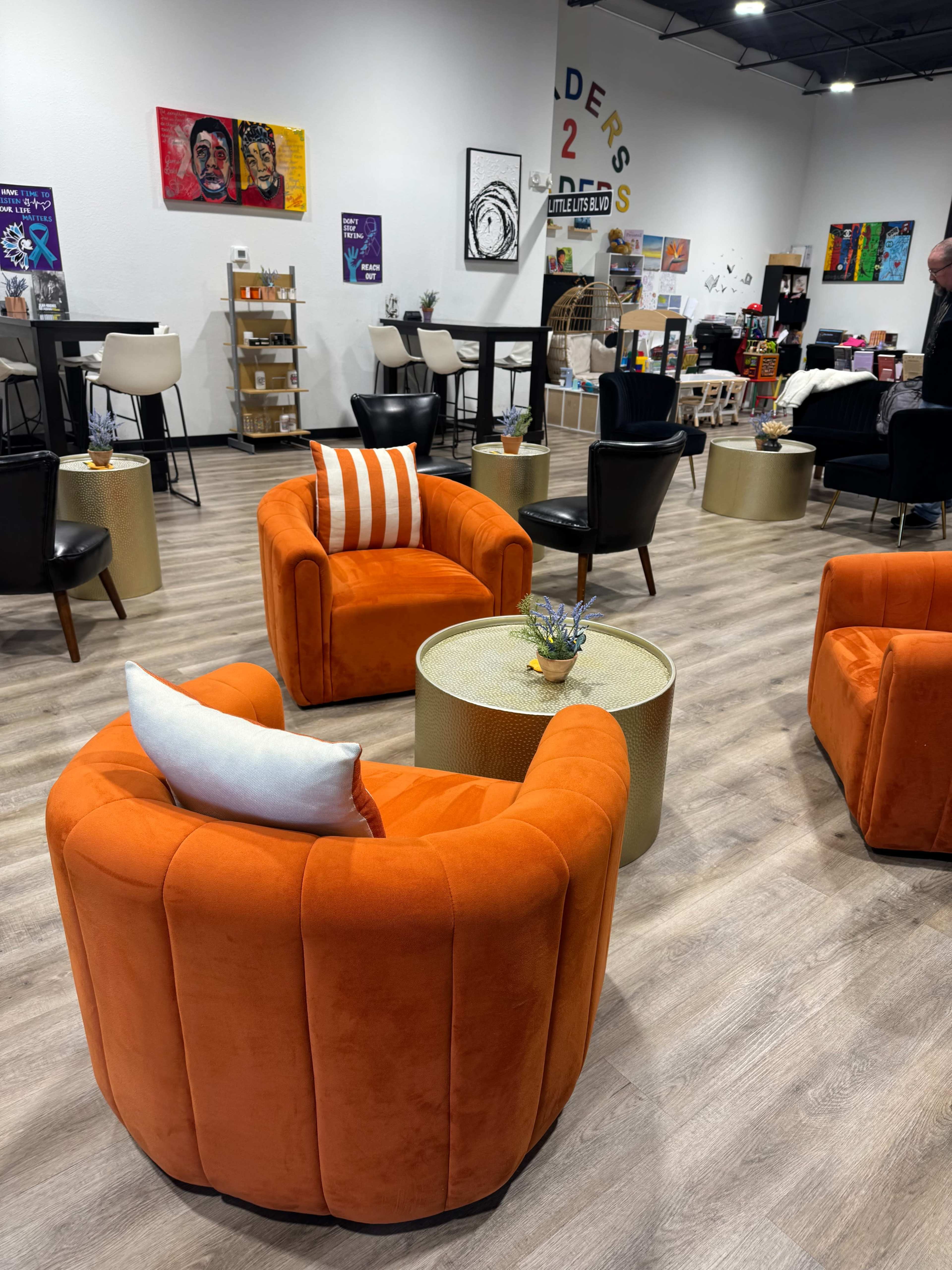 A cozy yet functional space in Pearland where business meets creativity—perfect for team meetings, brainstorming sessions, and social media content days. Image in Pearland, Pearland, TX