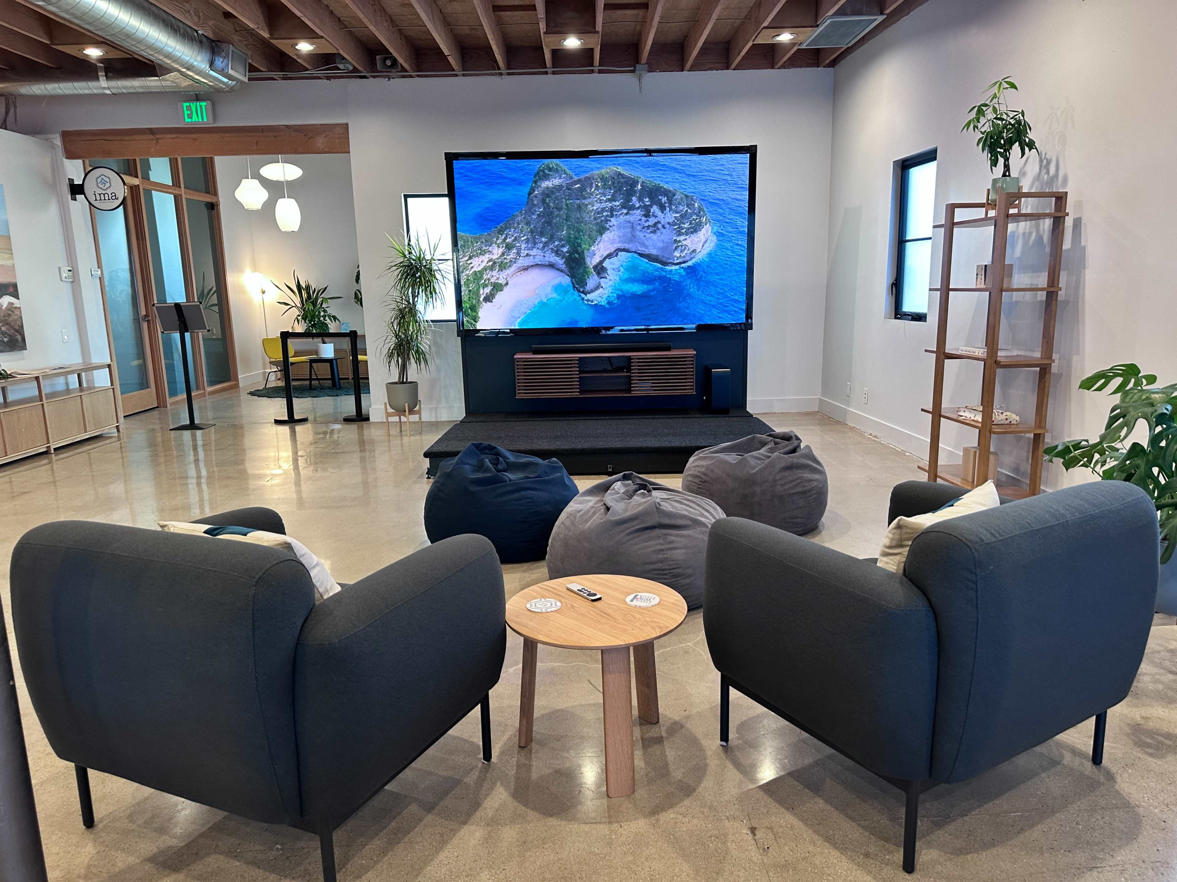 Los Angeles Loft Image in Del Rey, Culver City, CA