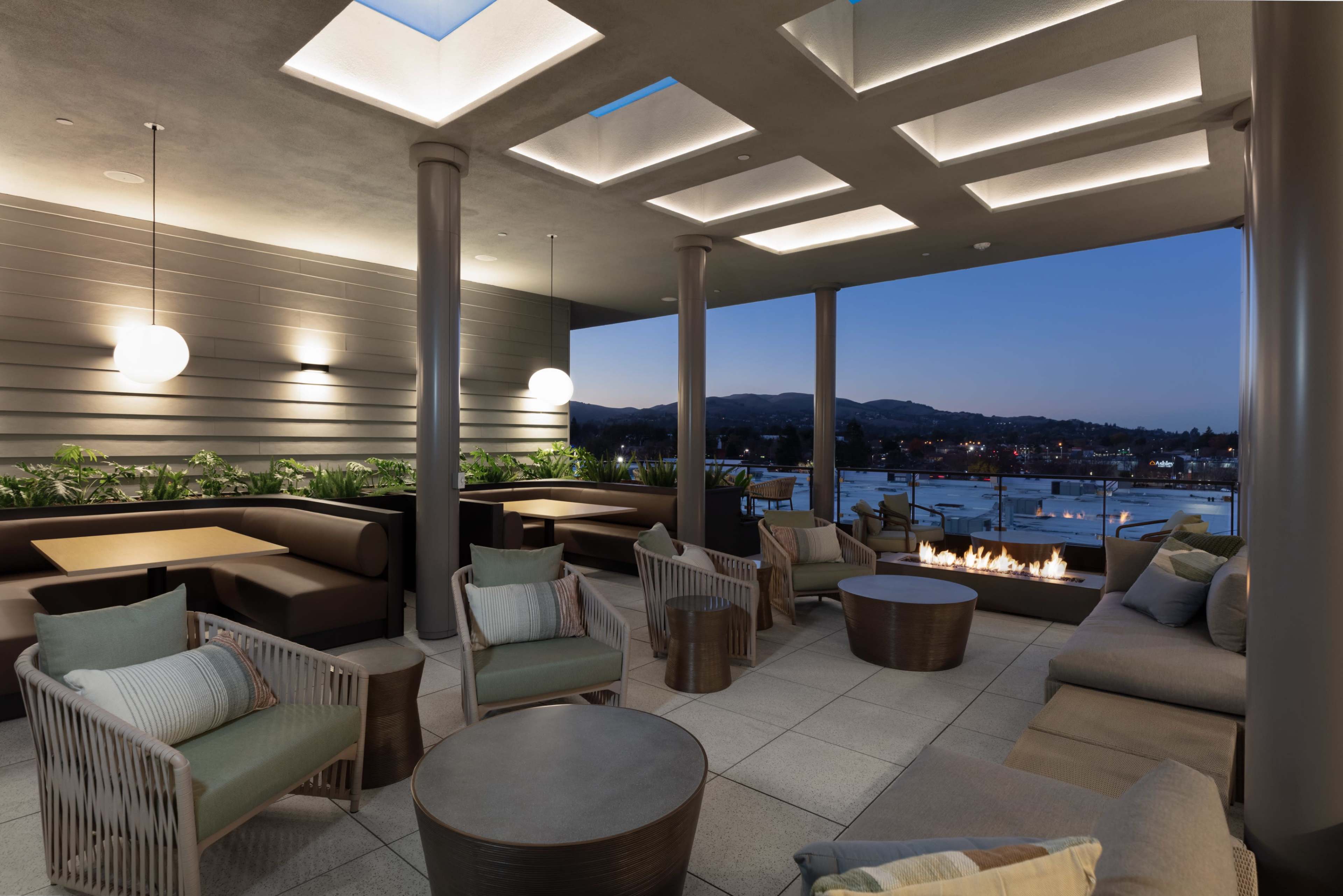 Sky Deck w/view of the hills! Image in Dublin, Dublin, CA