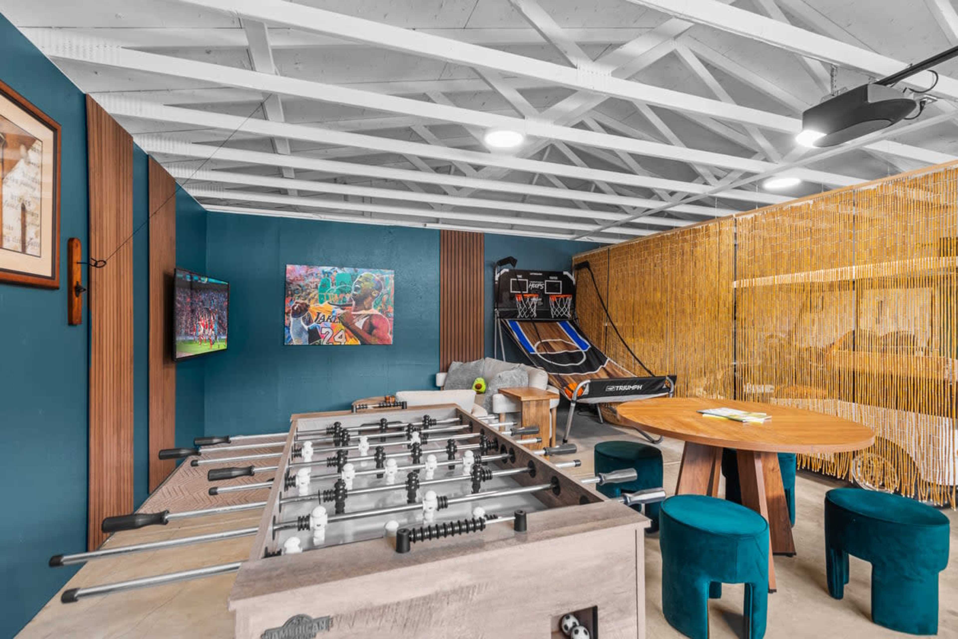 Private Avocado Grove and Home for Intimate Events Image in , Fallbrook, CA