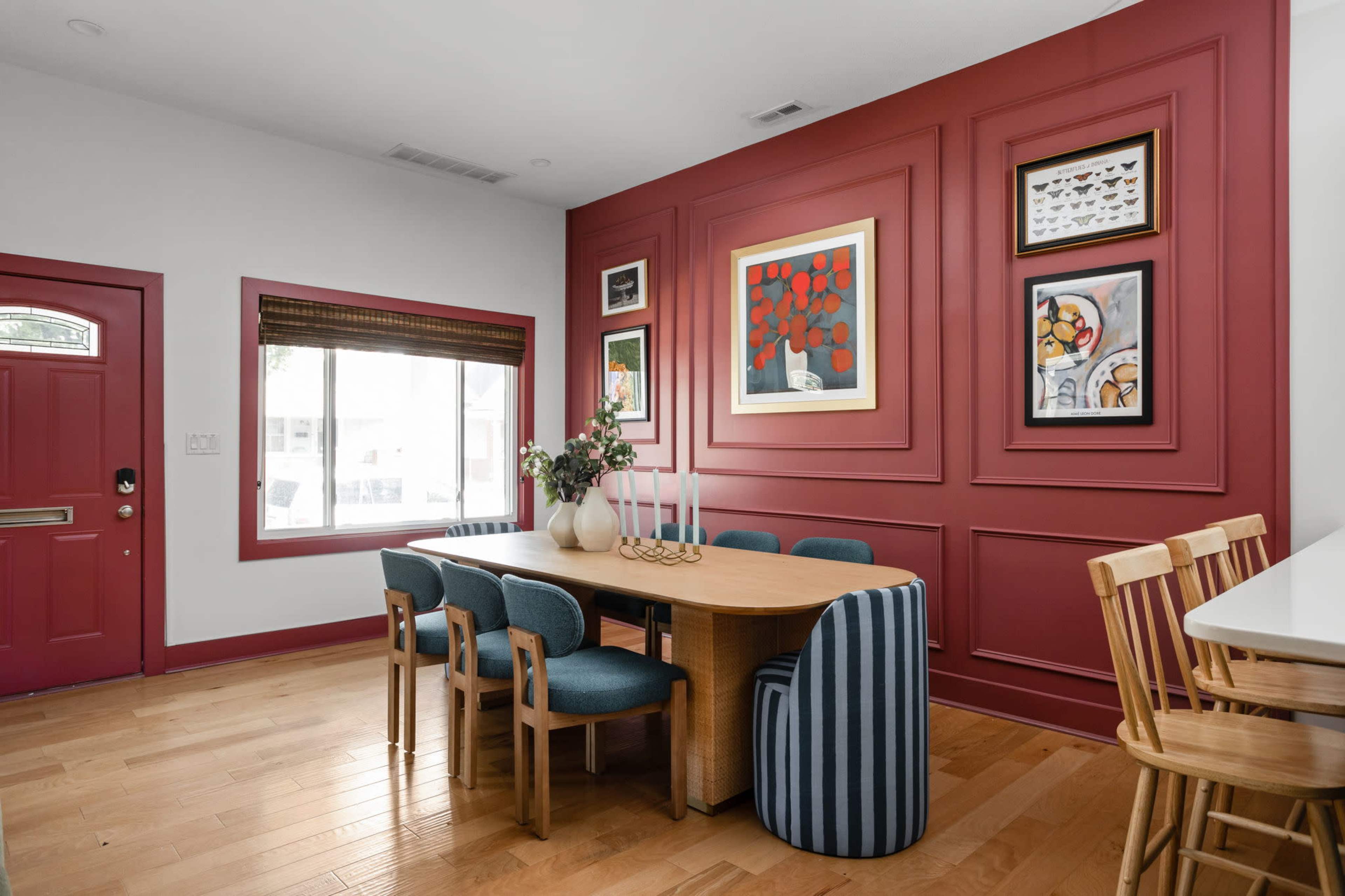 Modern Home - 8 minutes to downtown Image in Bates-Hendricks, Indianapolis, IN