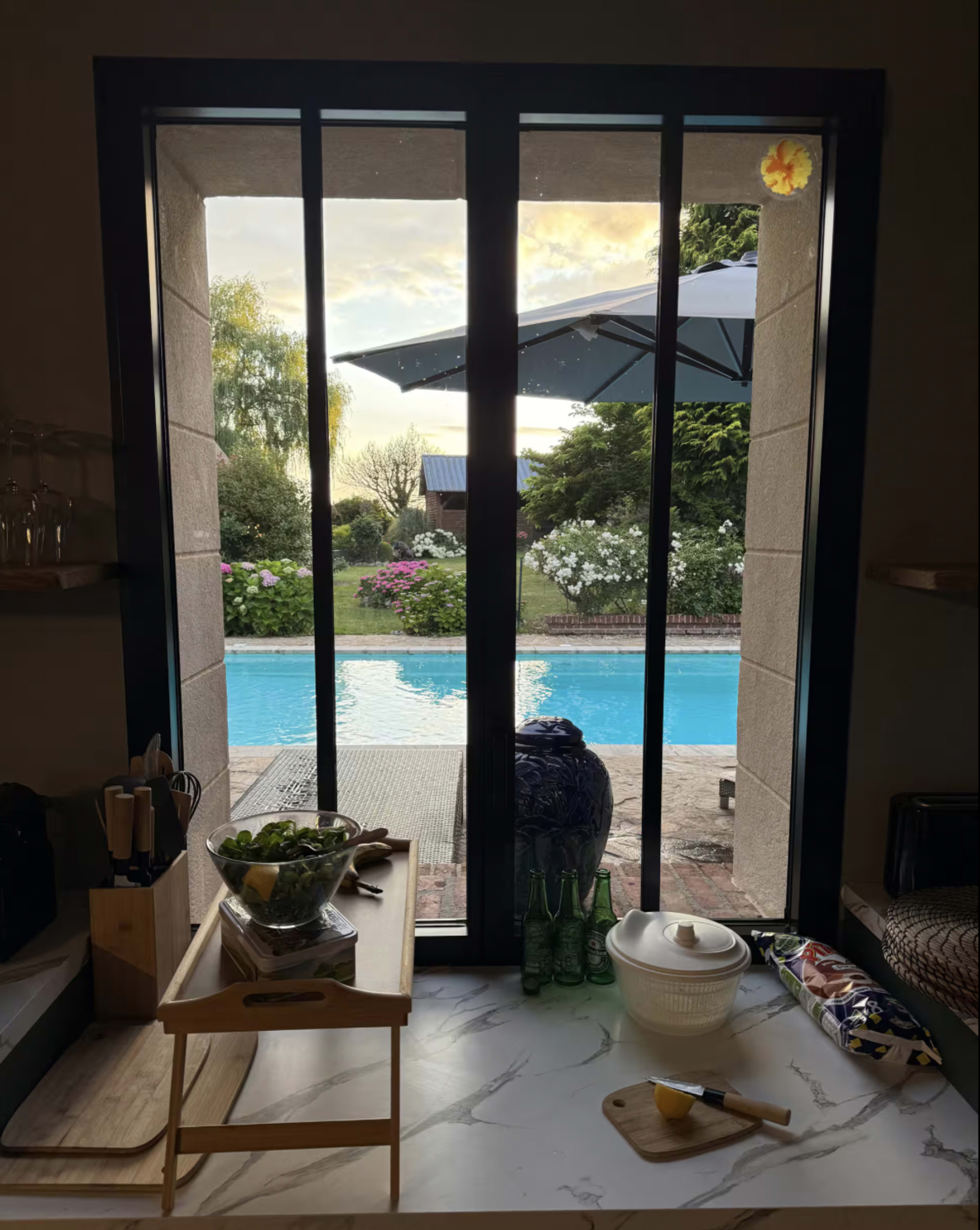 Domaine de charme en Normandie avec grand jardin et espace détente Image in , La Bellière