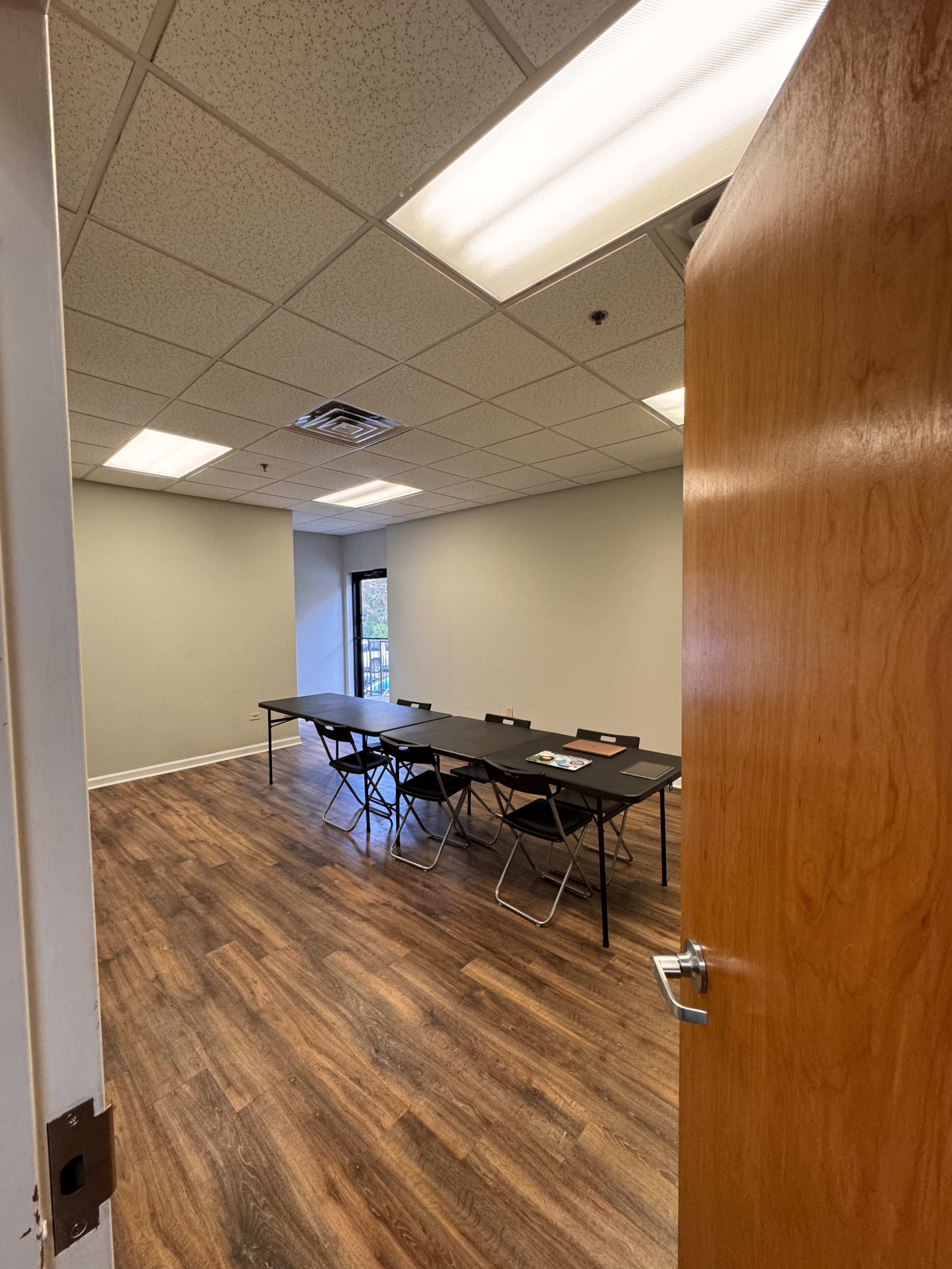 Suburb Area Meeting Room near The Battery Image in Smyrna, Smyrna, GA