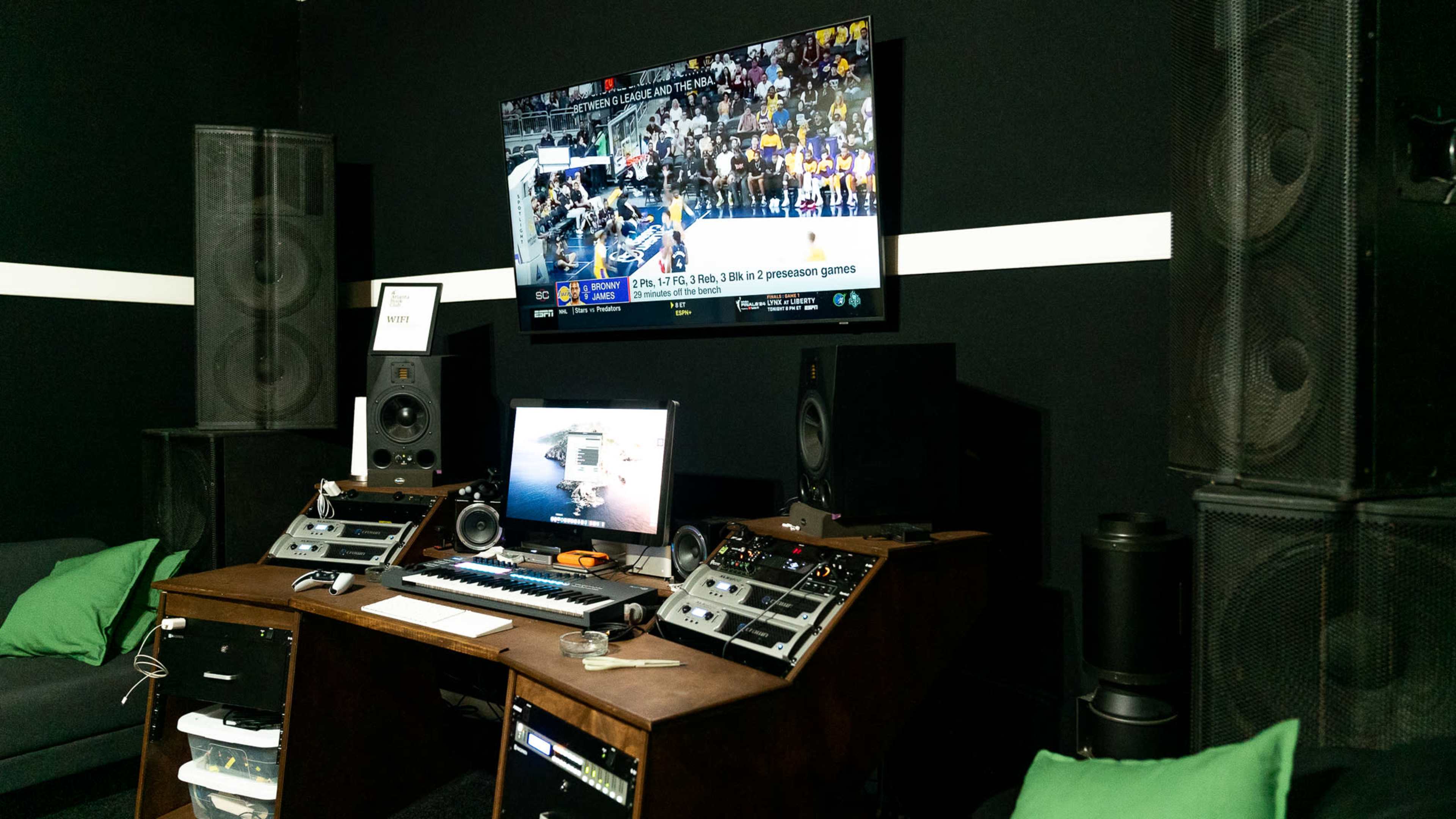 A Room Recording Studio With Engineer Image in Mechanicsville, Atlanta, GA