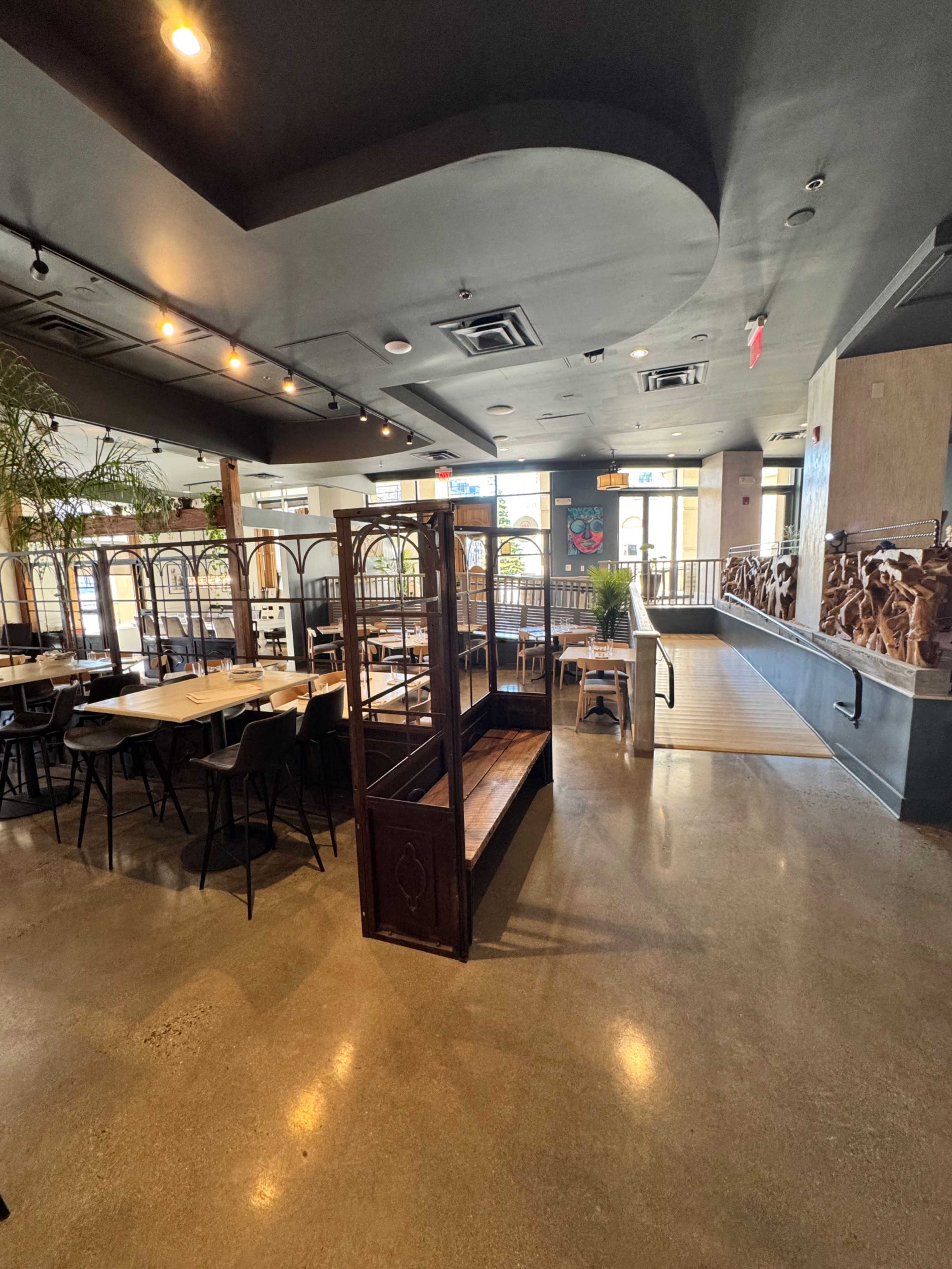 Modern Annapolis restaurant. Vibe is a little Charleston mixed with Manhattan. Image in Annapolis, Annapolis, MD