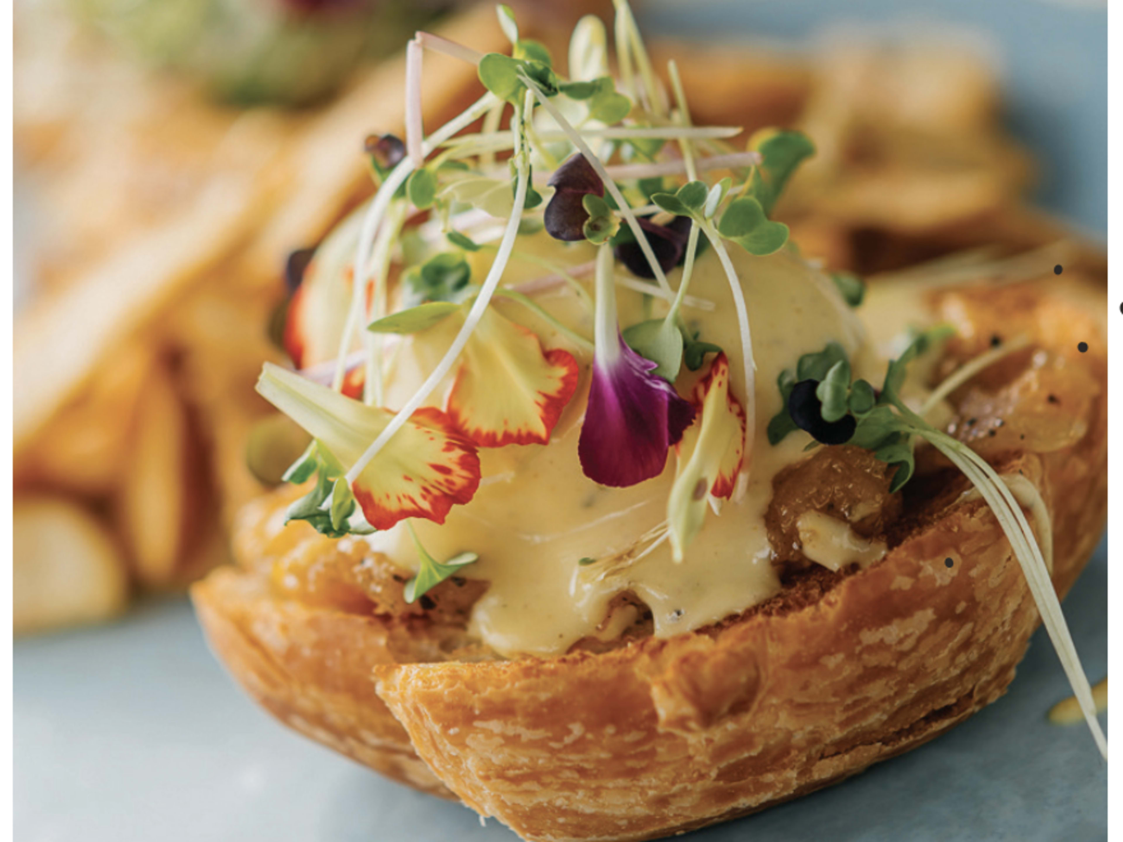 Canapés package served for 4 hours