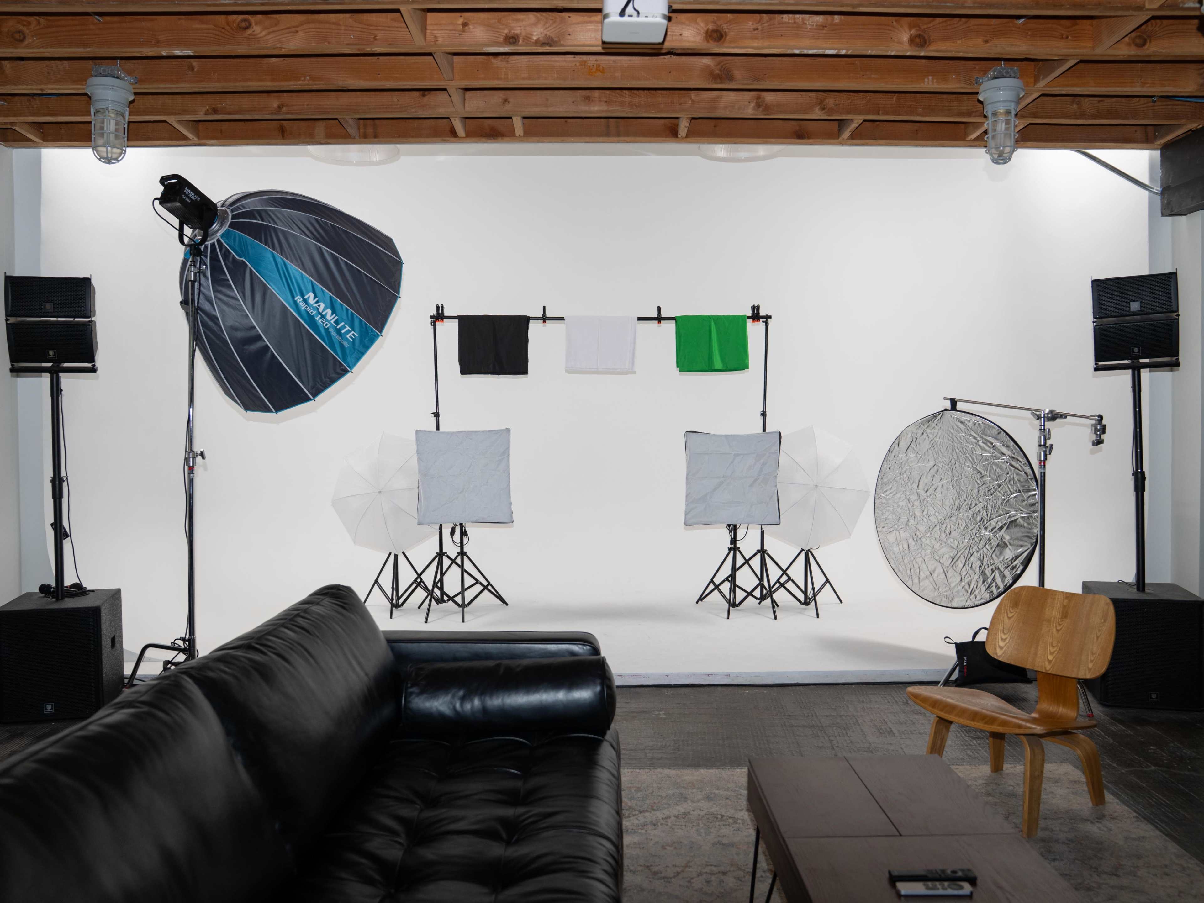 Private Creative Space in NoHo Arts District Image in North Hollywood, North Hollywood, CA