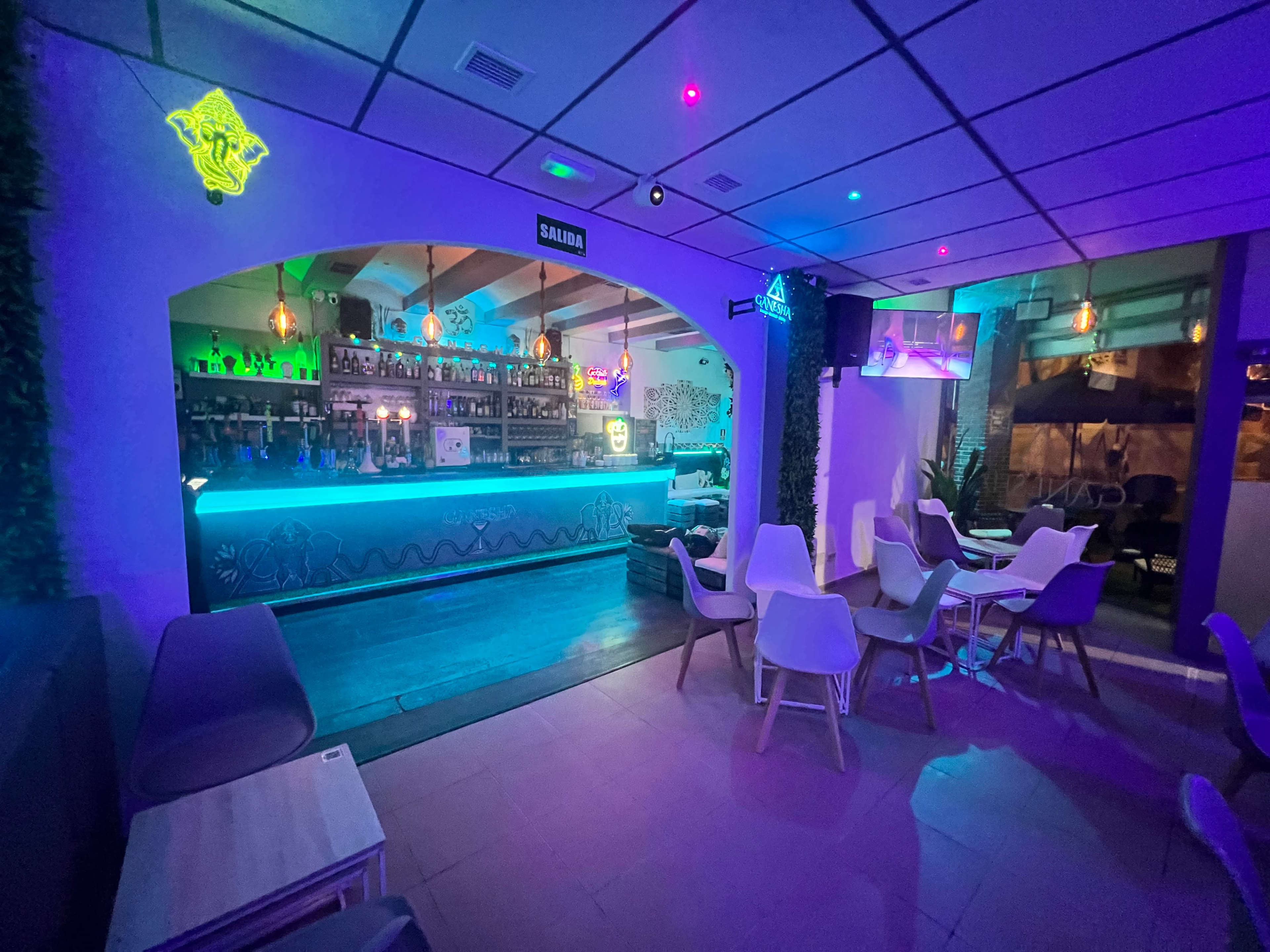 Coctelería moderna  muy céntrica en Alcalá de Henares Image in , Alcalá de henares, M