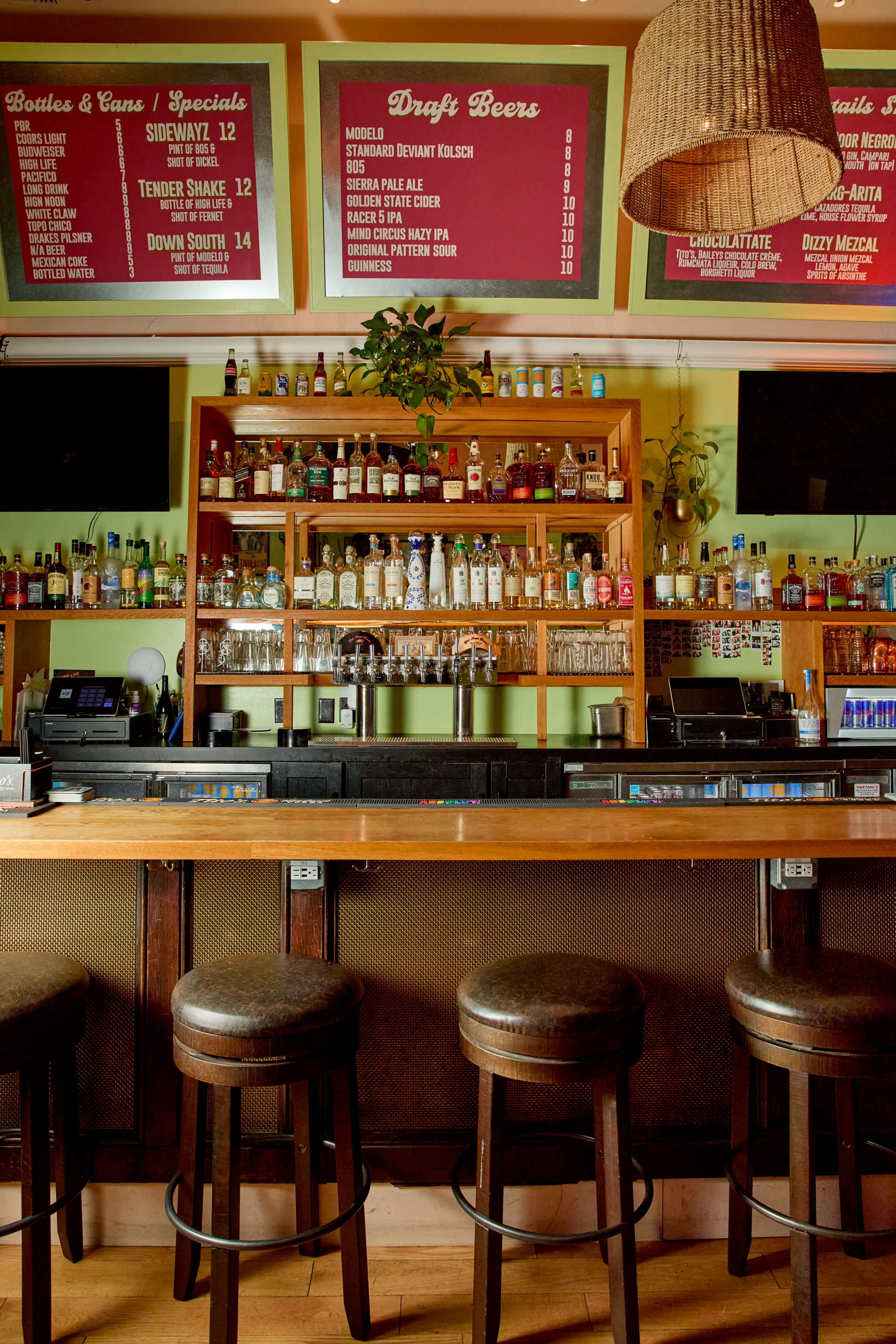 Great large bar space with games and food for private and partial bookings! Image in North Beach, SAN FRANCISCO, CA
