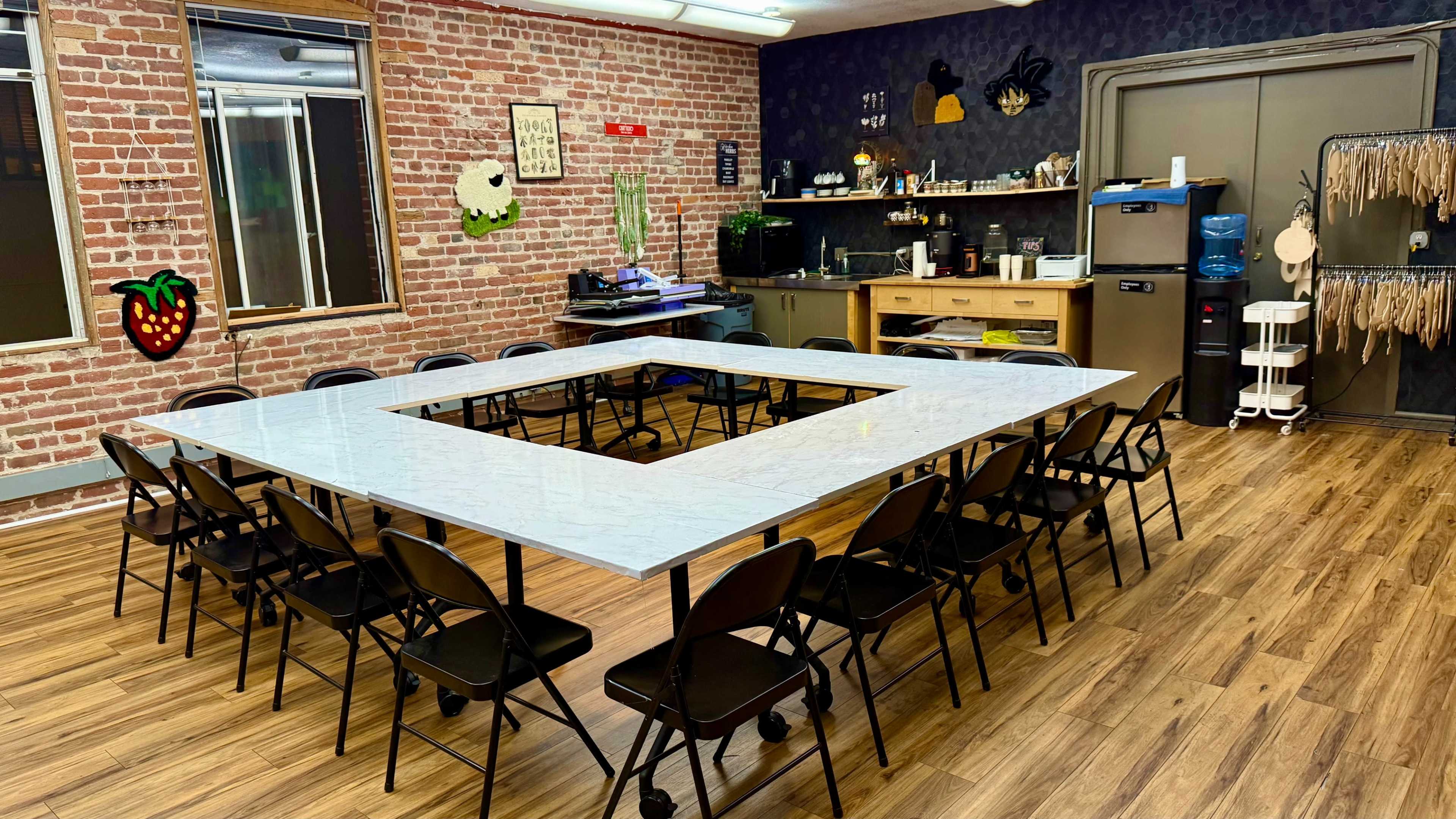 Cozy Creative Event Studio with Mosaic Lamp Ambience in Downtown San Francisco Image in China Basin, San Francisco, CA