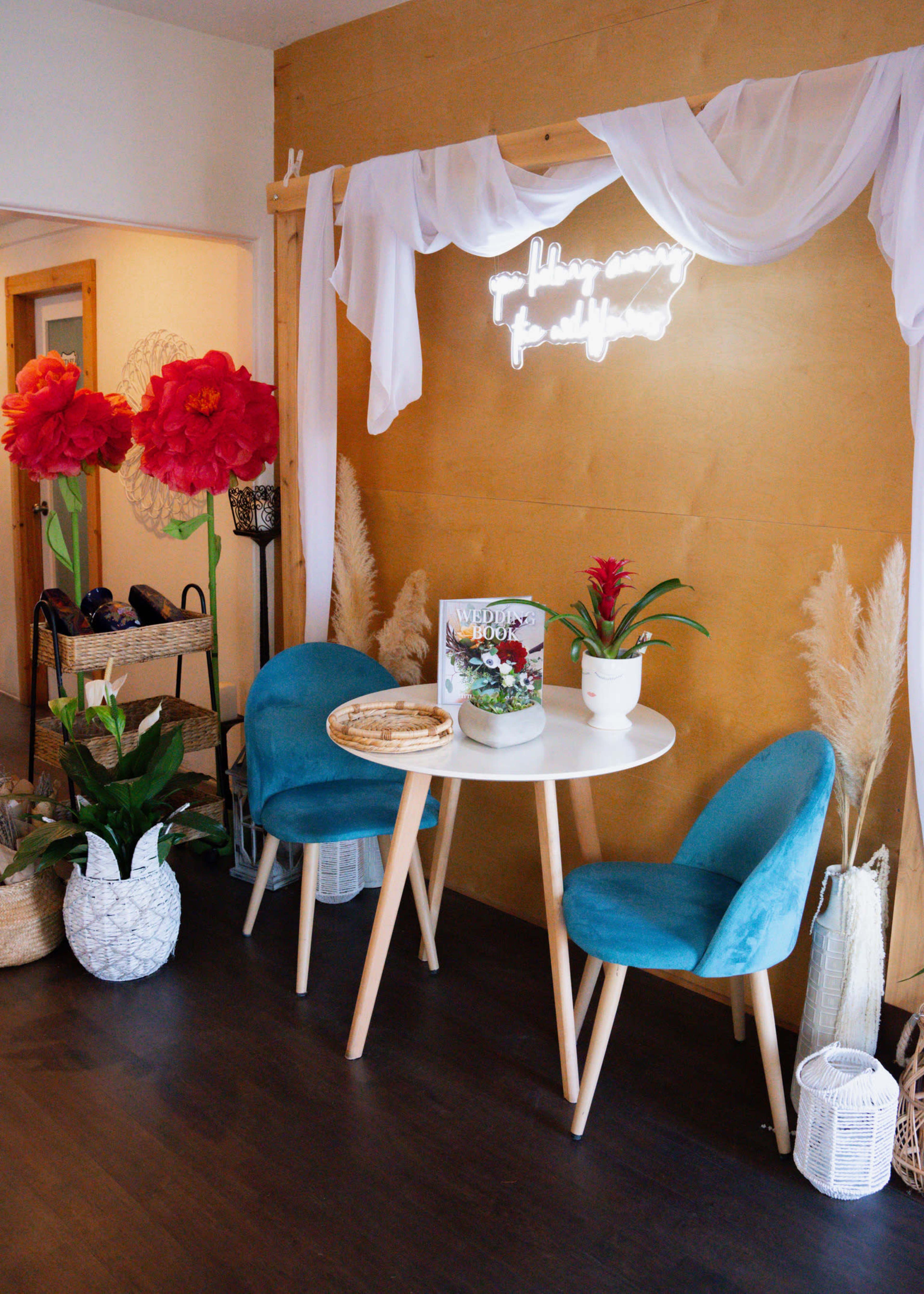 Boutique Flower Shop Image in La Playa, San Diego, CA