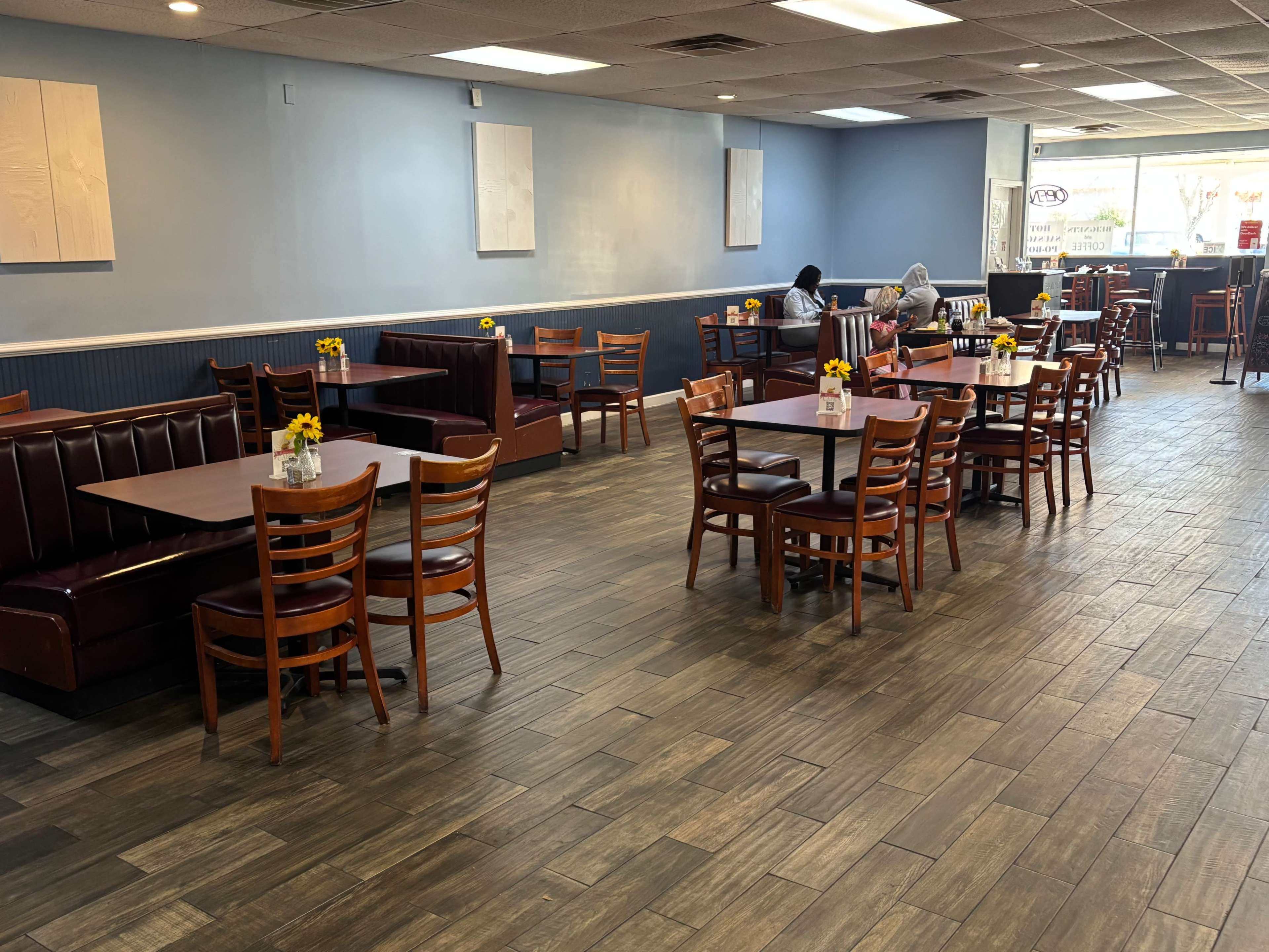 Smalltown Local Cafe Image in Forest Park, Forest Park, GA