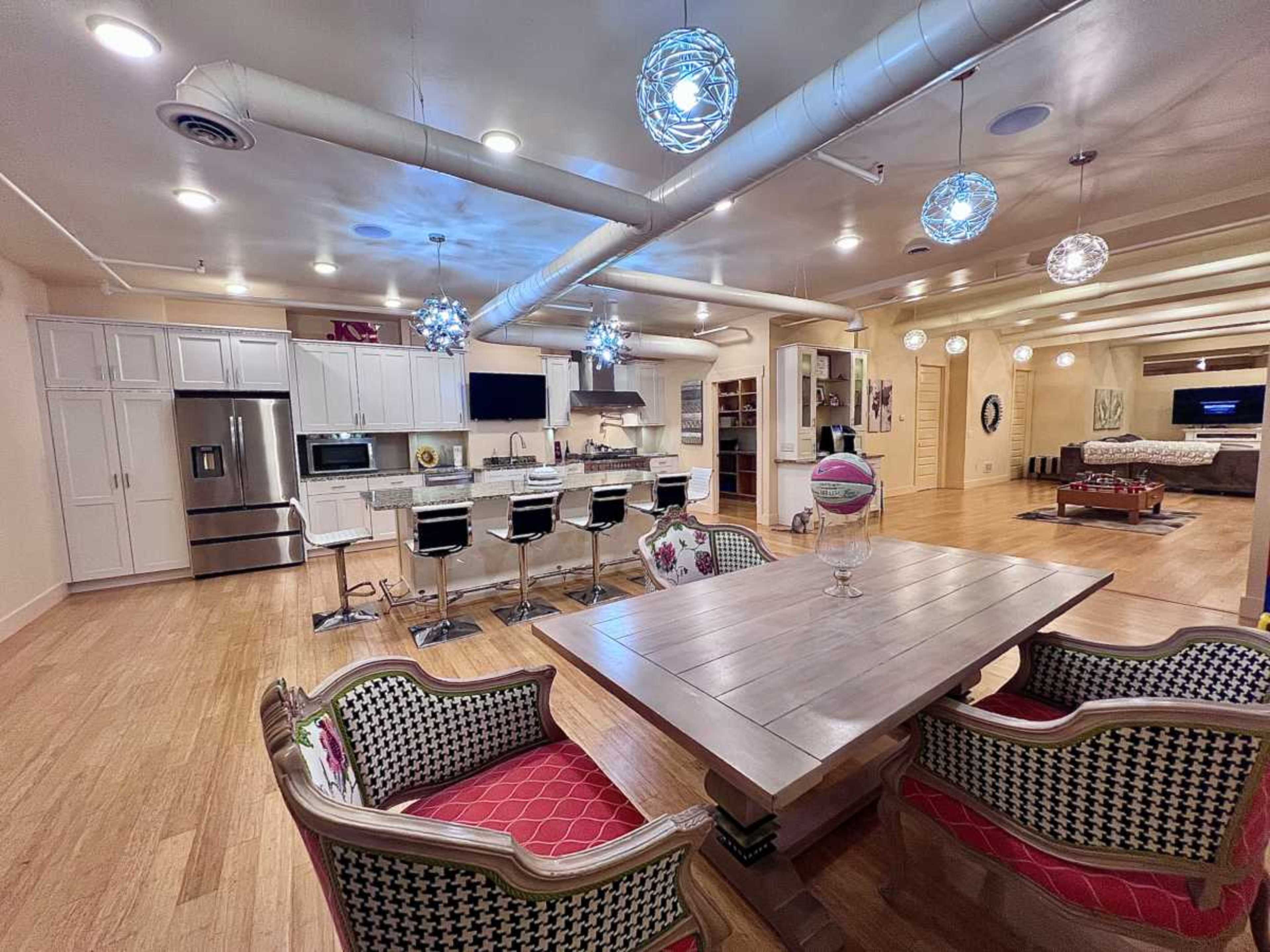 Downtown Syracuse Image in Downtown, Syracuse, NY