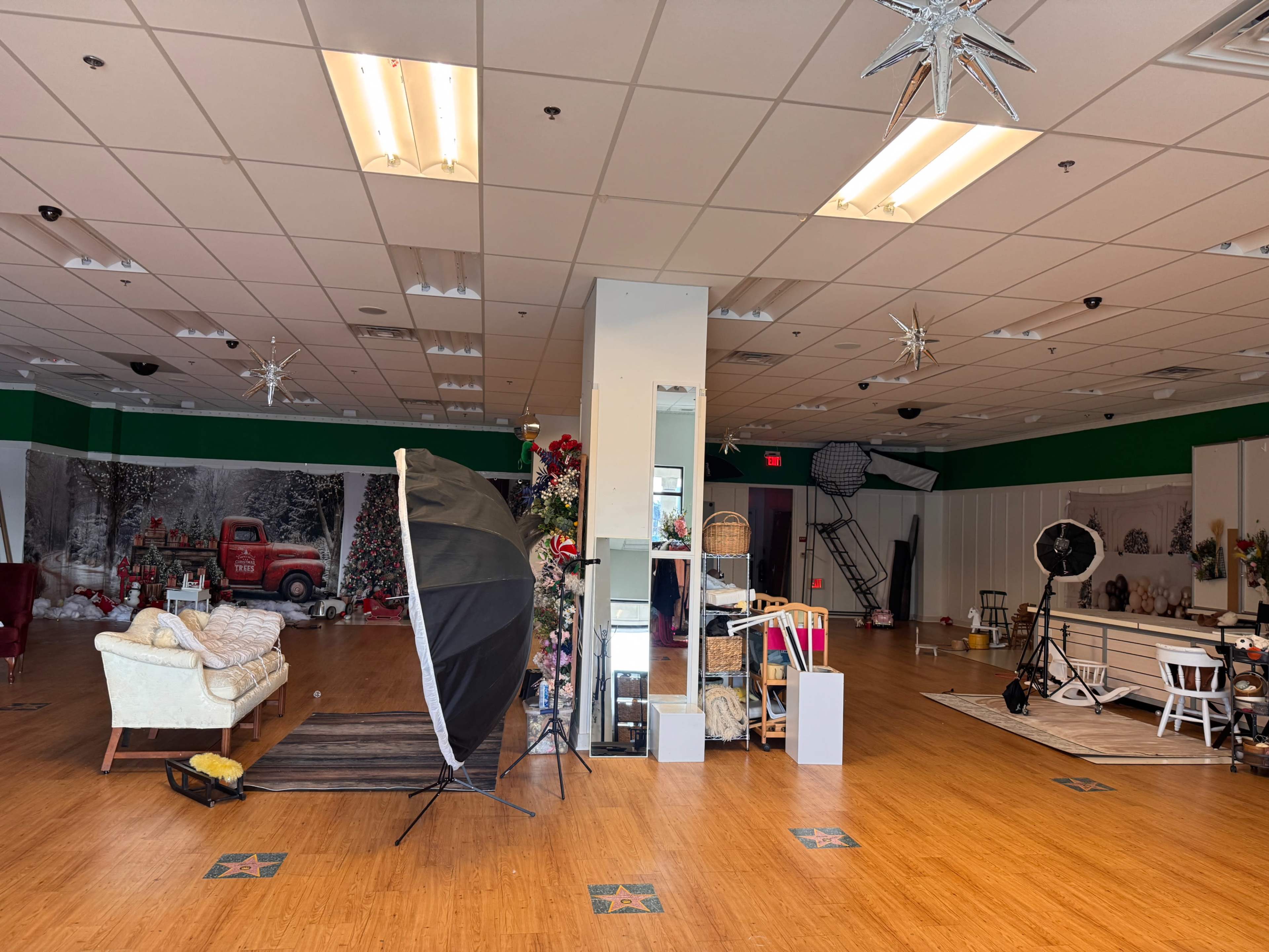 Professional Photo studio Image in Upper Moreland Township, Willow Grove, PA