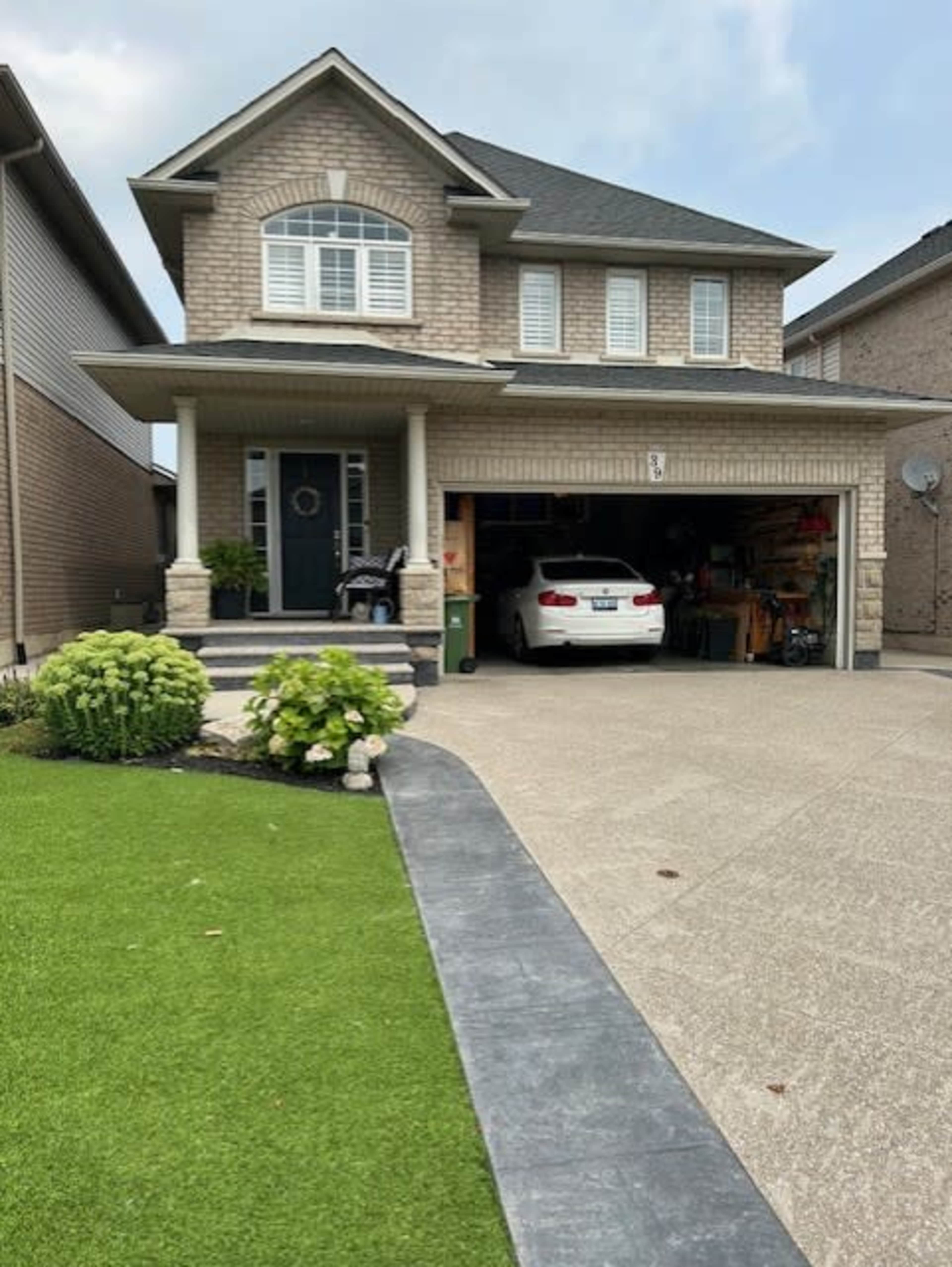 Urban home with a pool, gazebo and covered deck Image in Ryckmans, Hamilton, ON