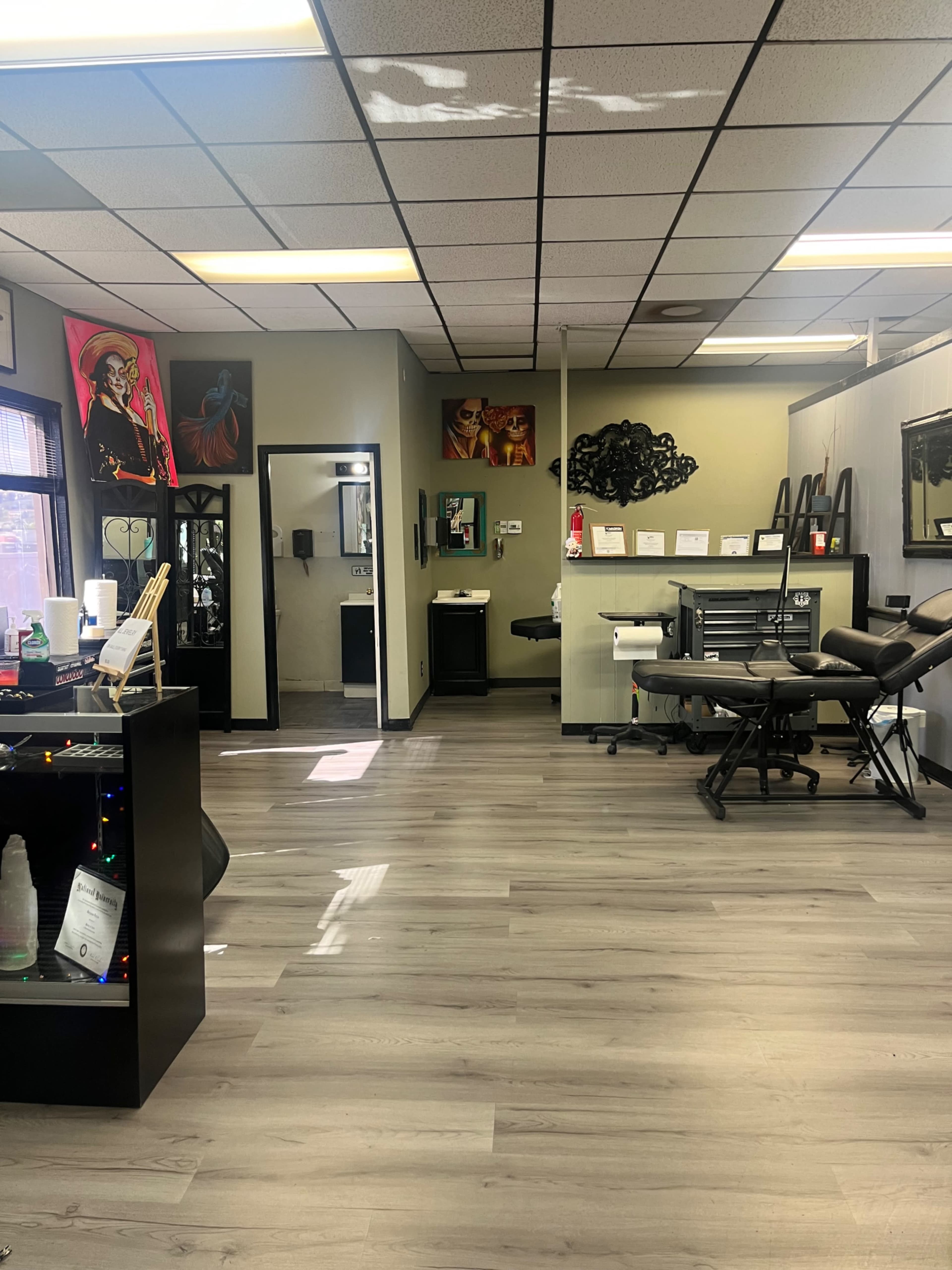 Artistic & Eclectic Tattoo Shop & Stations Available Image in Simi Valley, Simi Valley, CA
