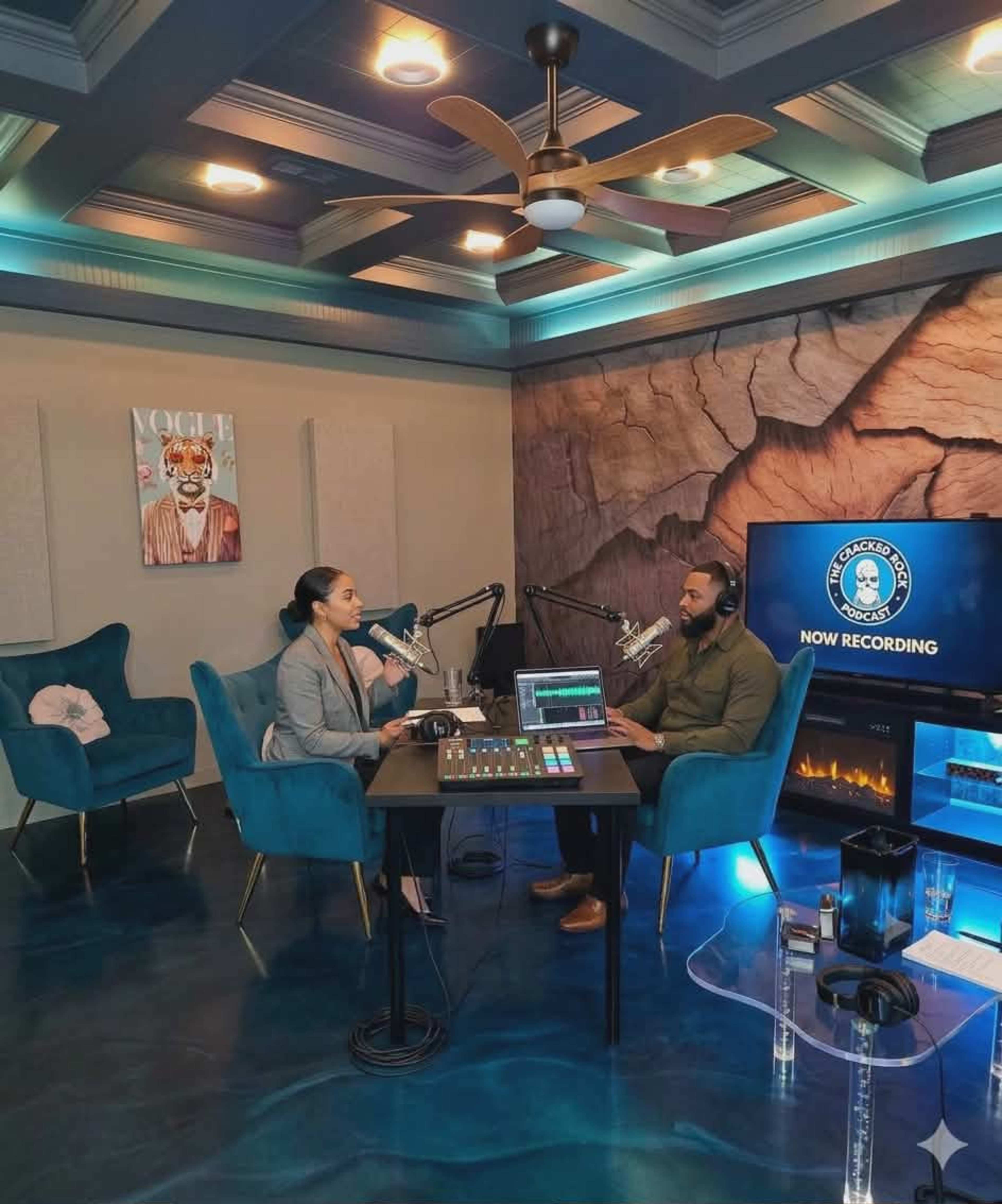 Think Tank: lounge style studio, centrally located on Detroit North edge. Image in Ferndale, Ferndale, MI