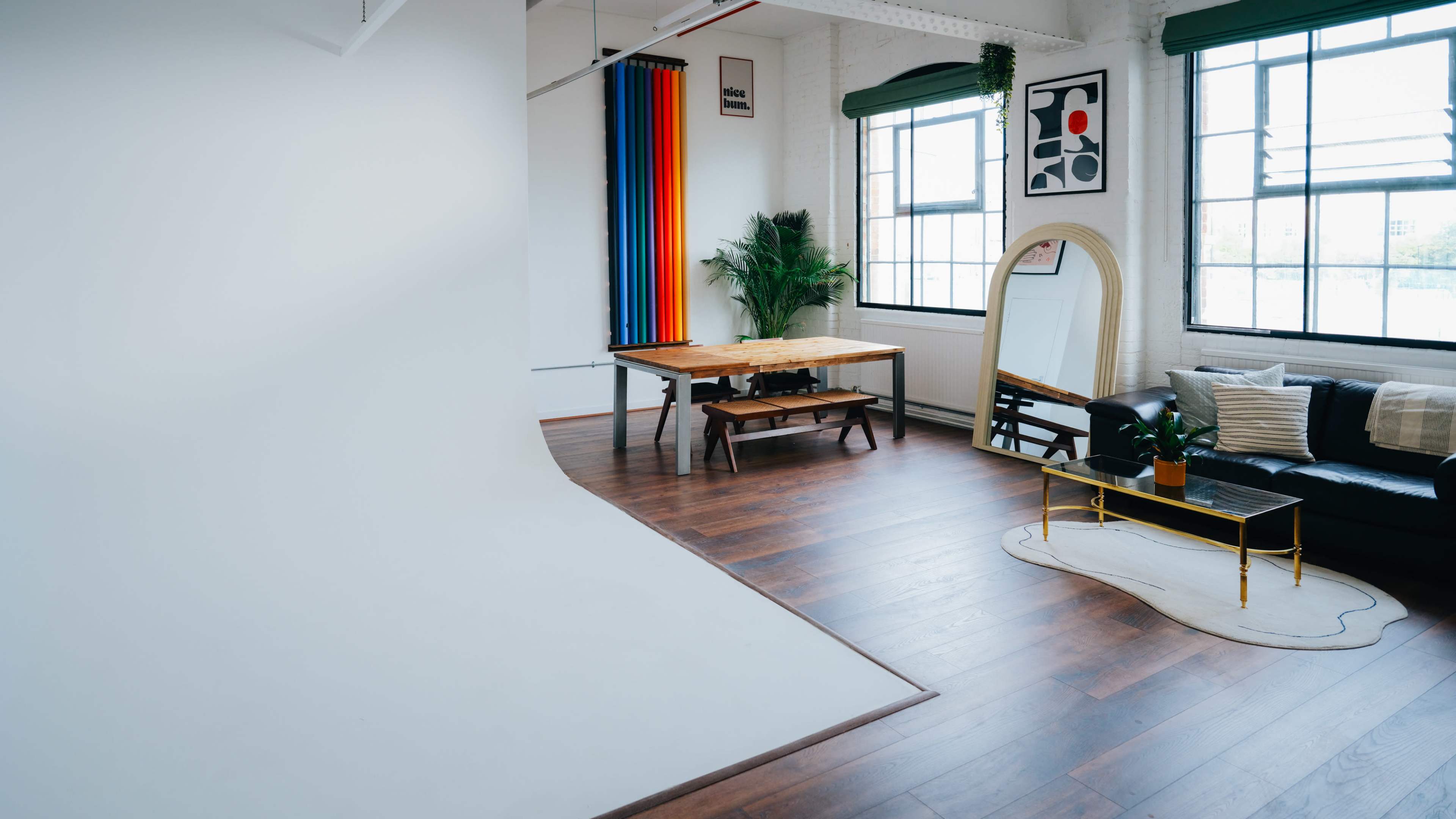 Modern East London Photo Studio with Infinity Cove Image in London, London, ENG