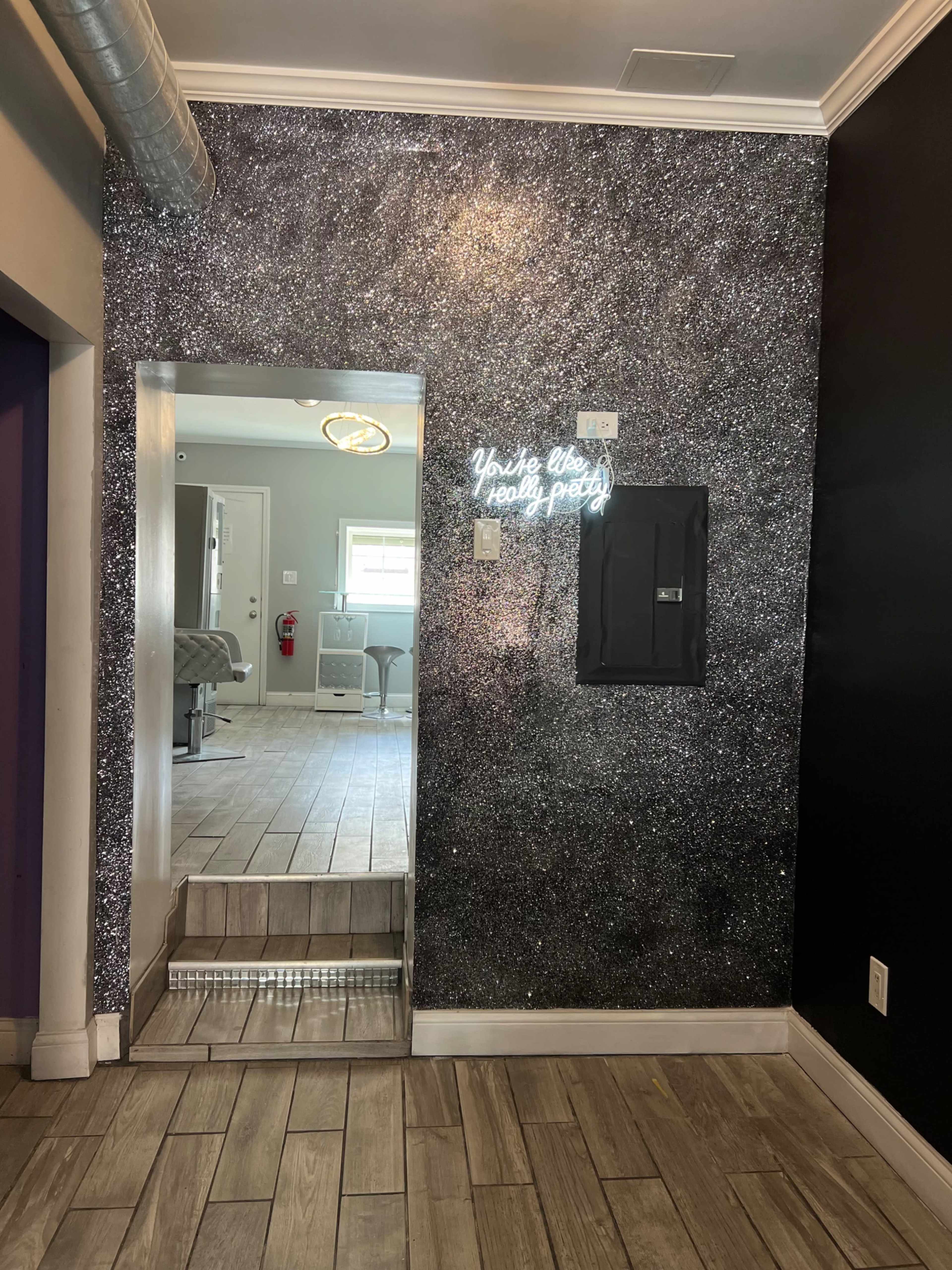 Gorgeous hair salon… Image in South Side, Chicago, IL