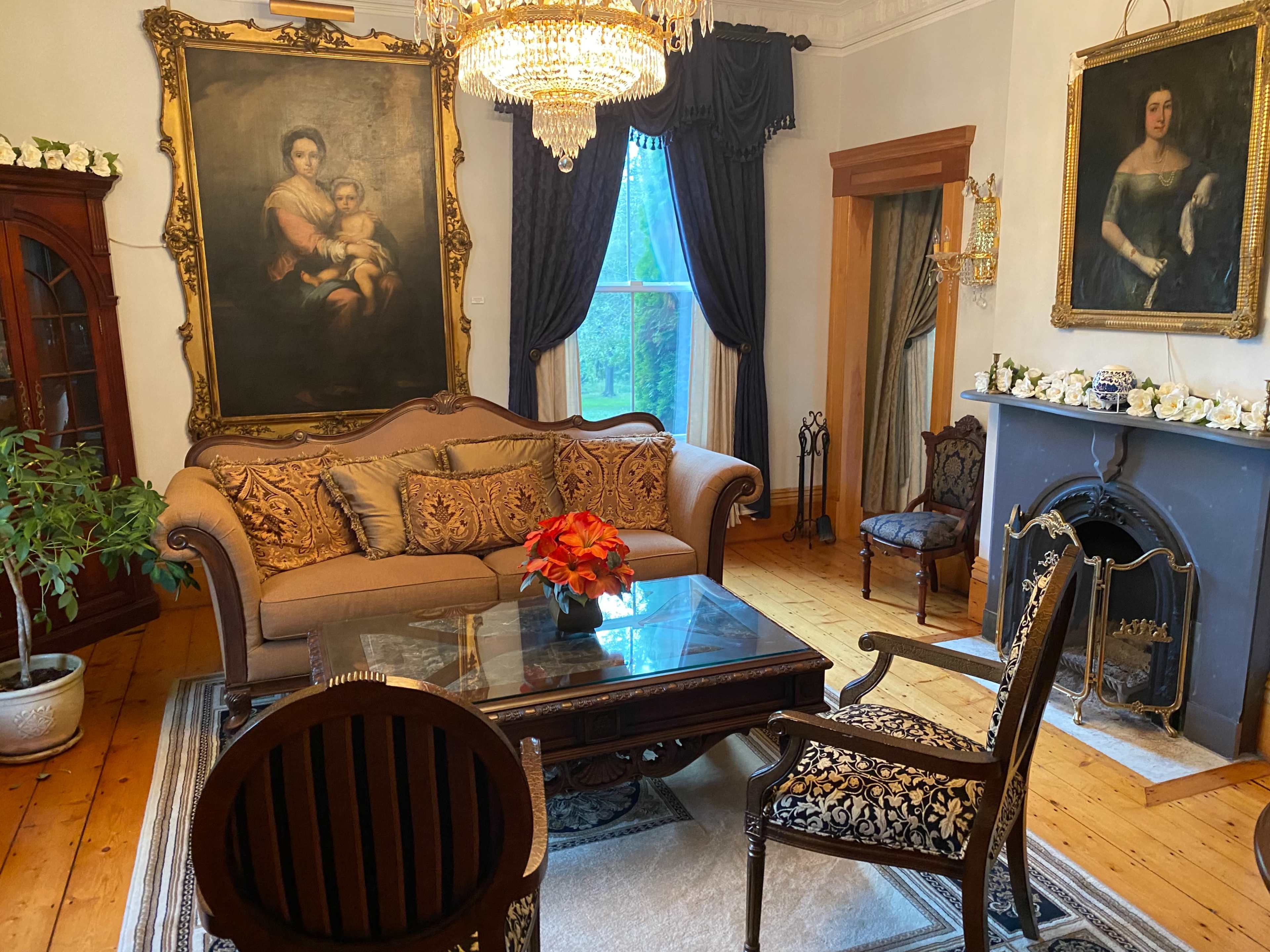 Elegant 1850s Historic Mansion: Perfect for Film, Photo, and Media Productions Image in North Brookfield, North Brookfield, MA