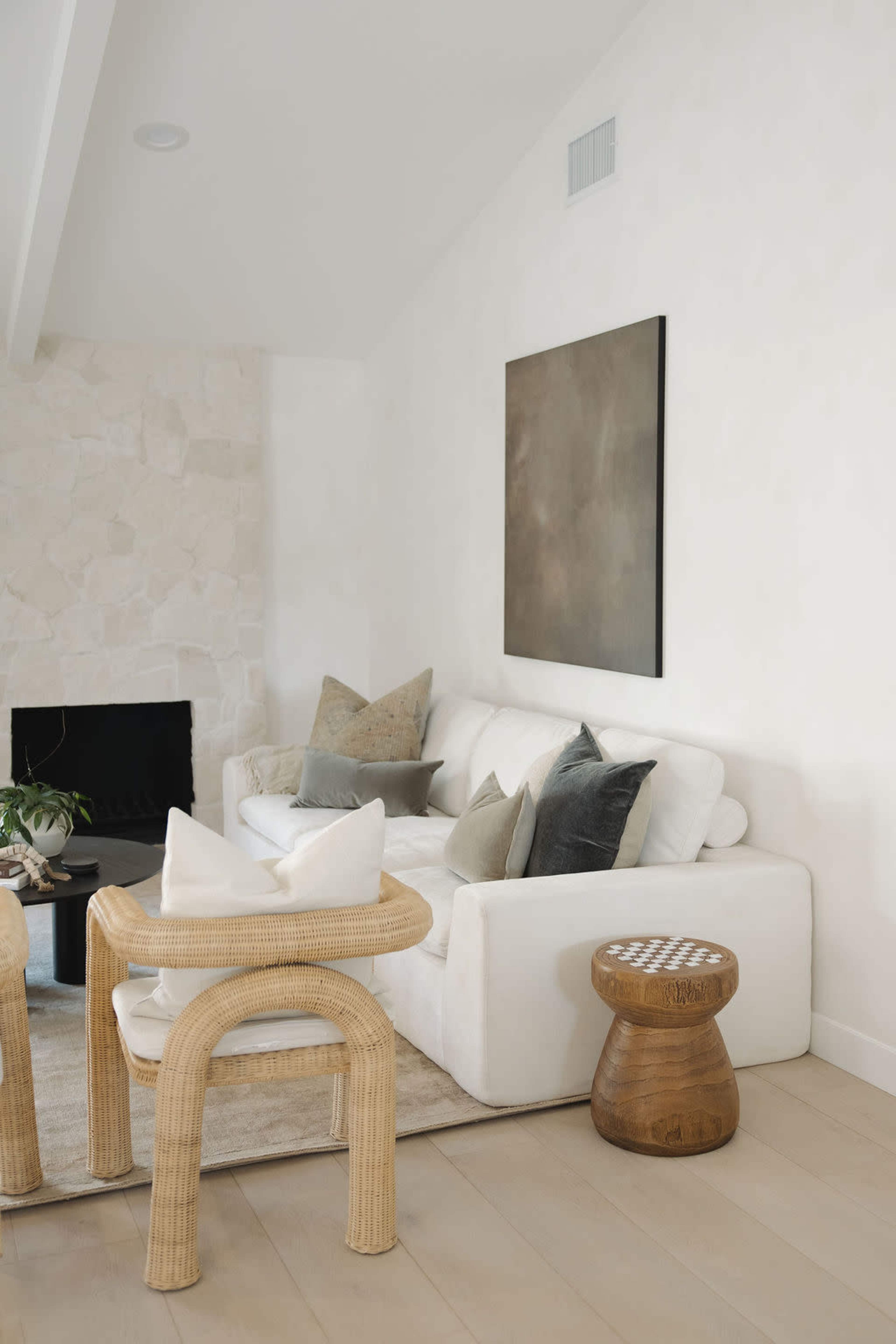 Organic Textures Limewash Home with Chef's Kitchen & Natural Light Image in Fire Mountain, OCEANSIDE, CA