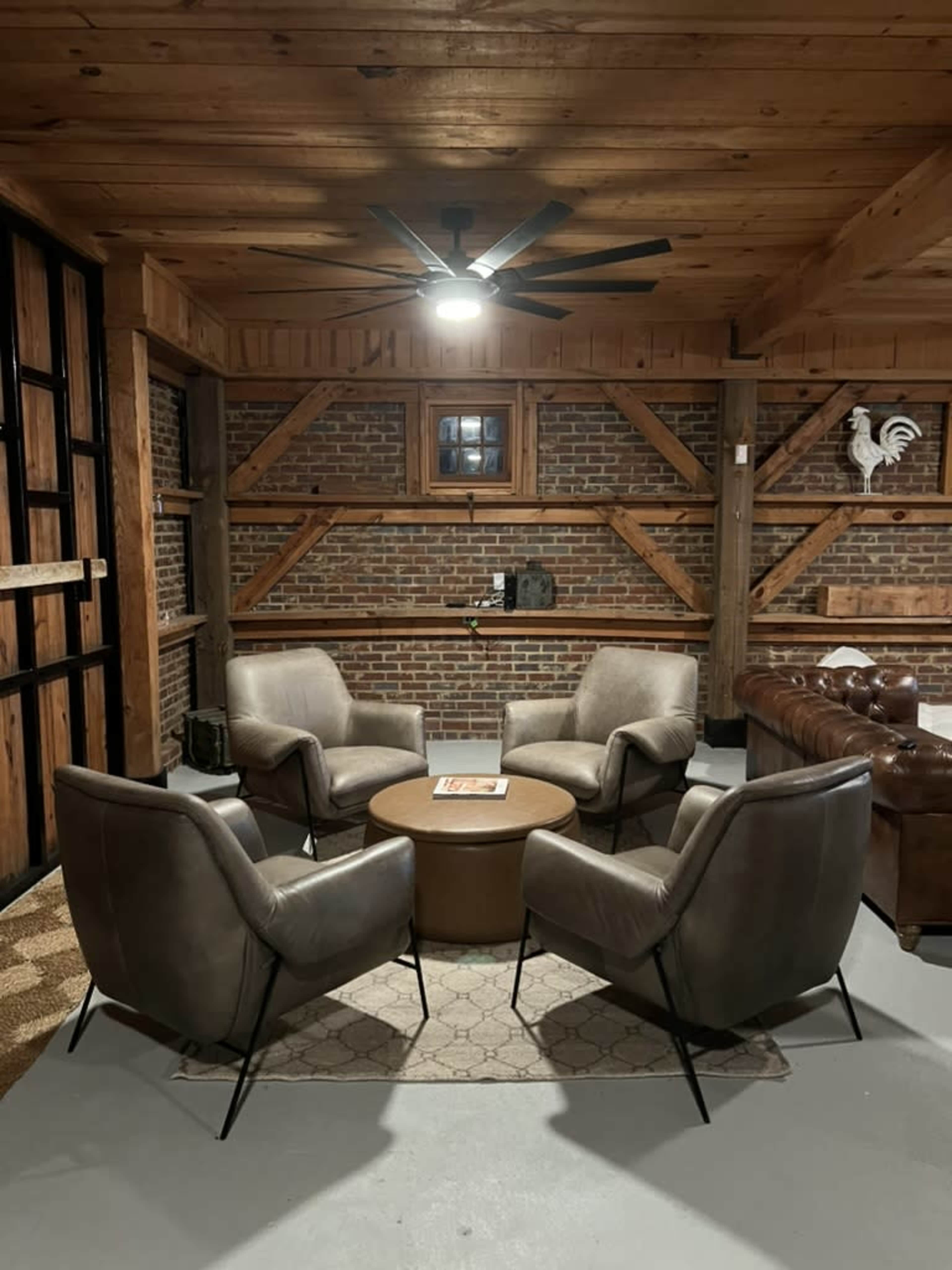 Private BarnBarn on over 50 Acre Compound. Ideal for weddings, celebrations, film and photo shoots! Unlimited vistas and space with endless inspiring options Image in , McDonough, GA
