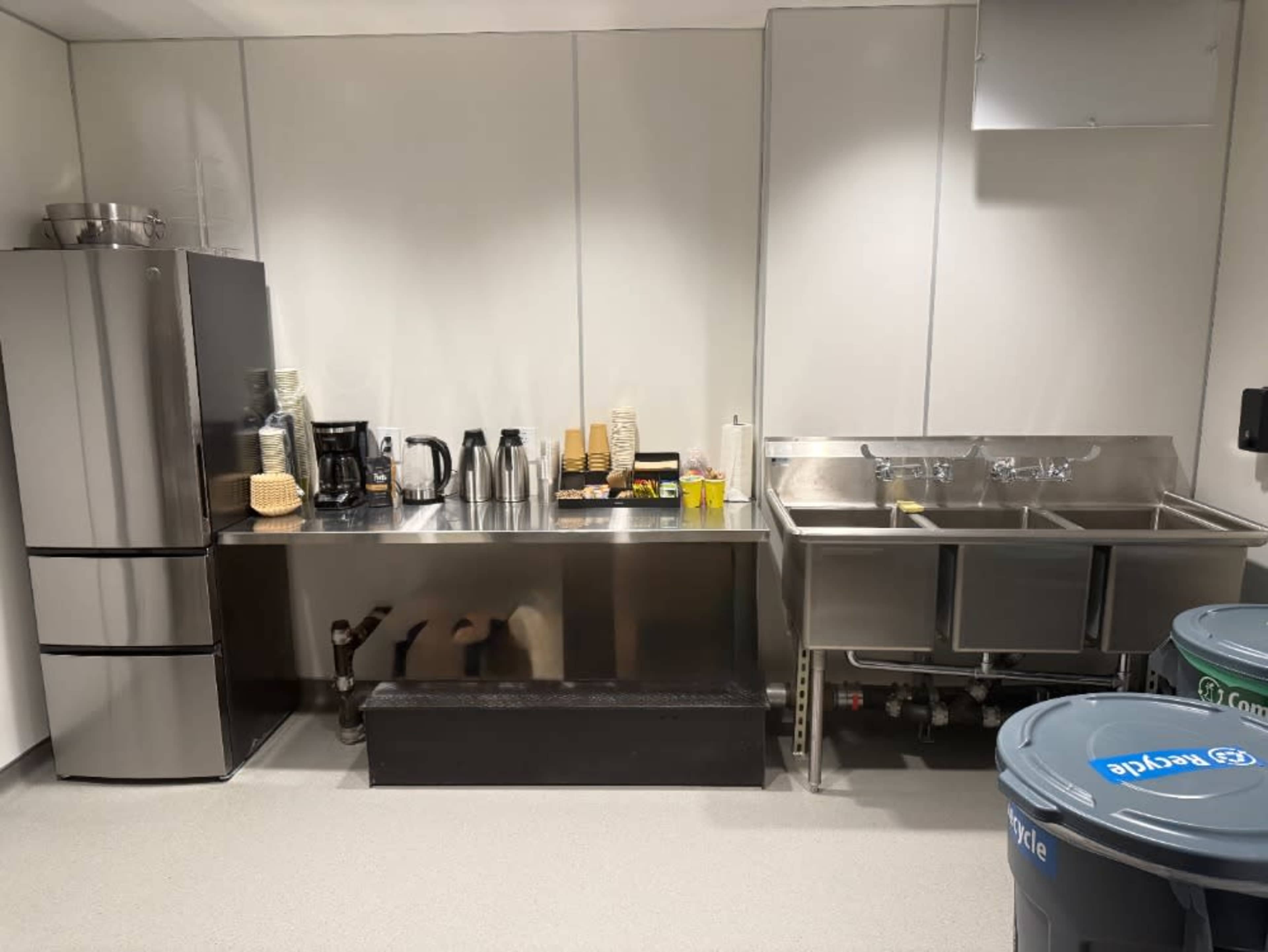 Coffee Service / Catering Kitchen