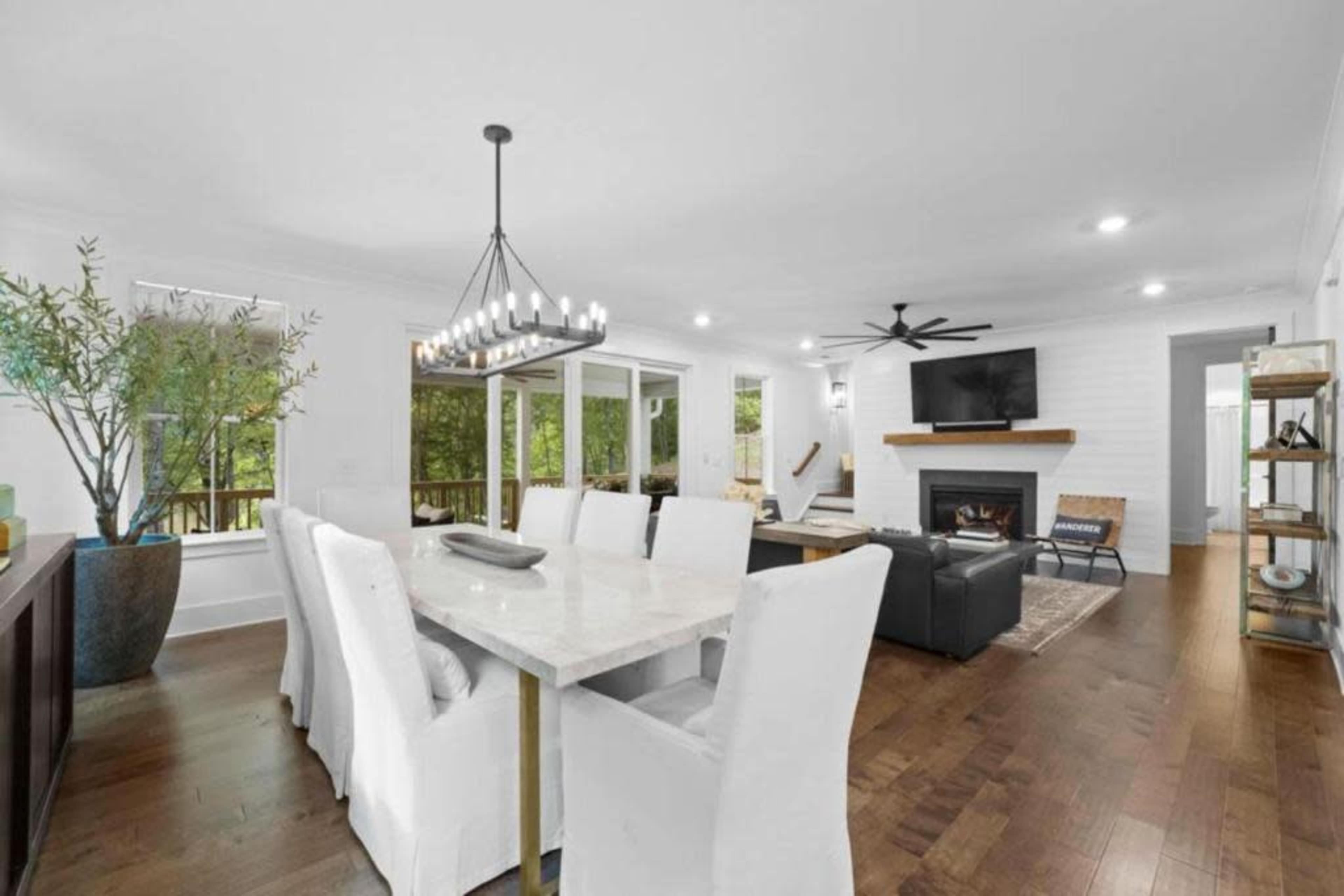 Lakefront Luxury Image in Lake Norman of Catawba, CATAWBA, NC