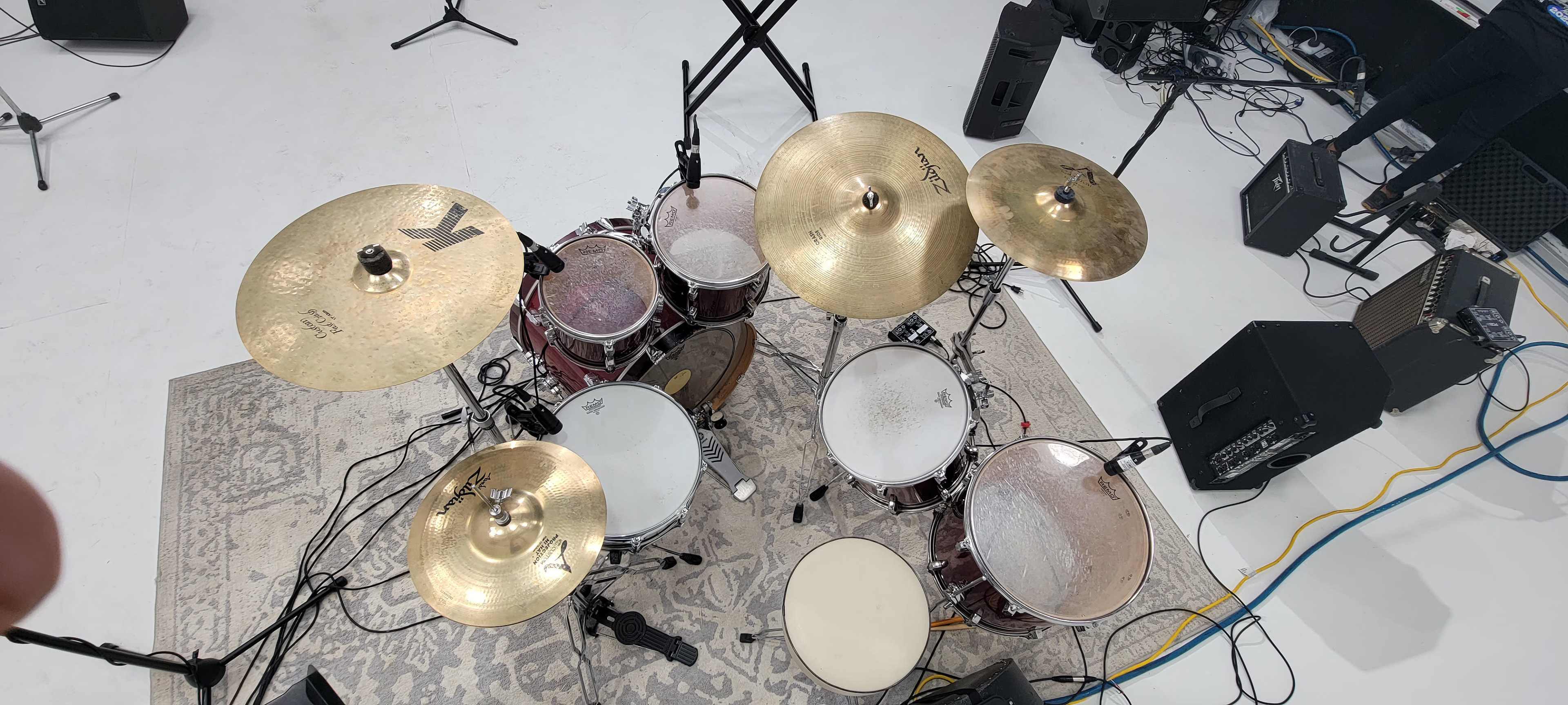 Media Production Complex: Cyclorama for Film - Video Studio Shoot / Photo Studio Wall / Pre-Show Rehearsals / Recording Audio Studio in Vaughan, Just North of Toronto Image in Concord, Vaughan, ON