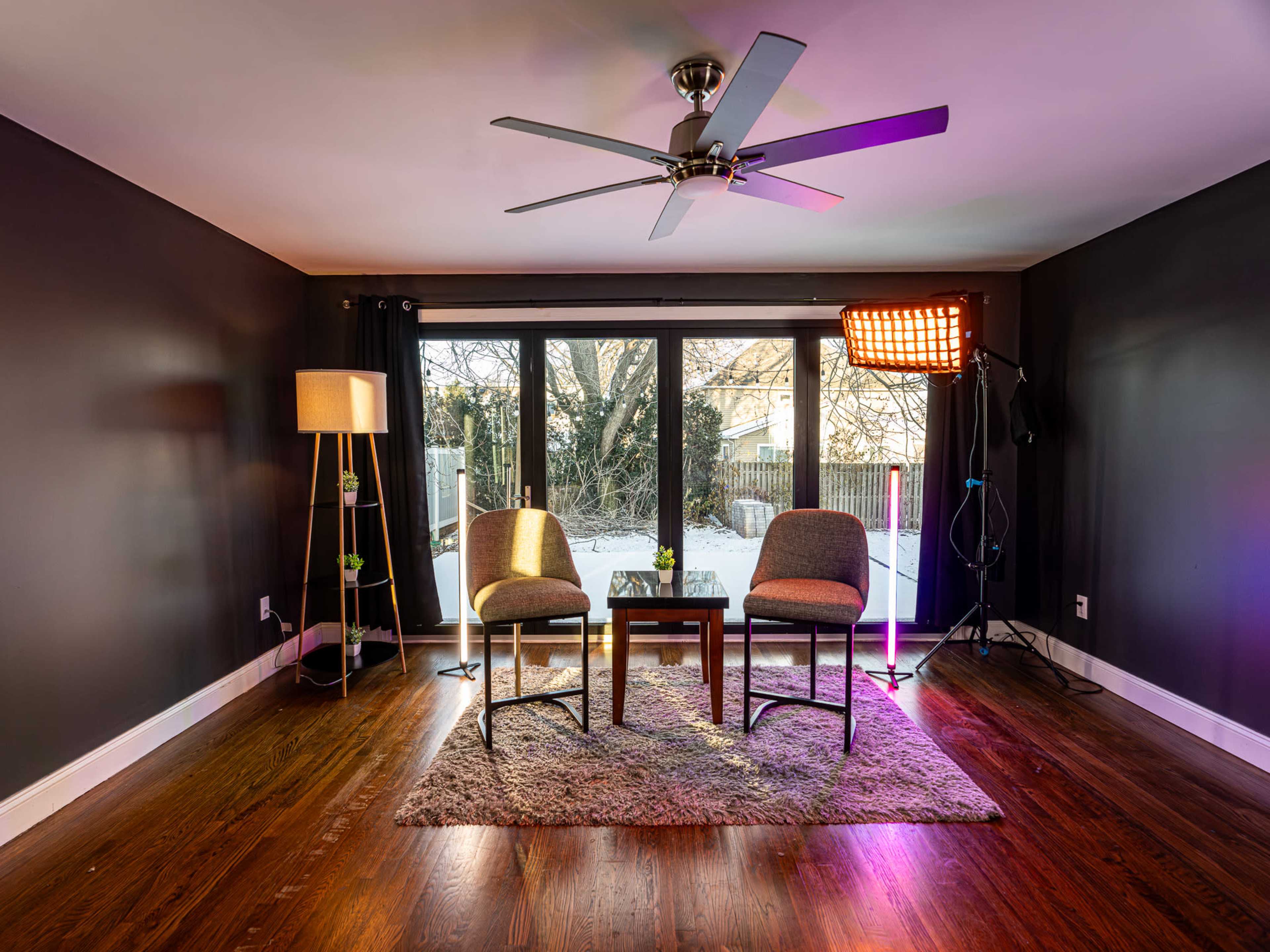 Private Back Room with Large Windows. Image in Linden, Linden, NJ