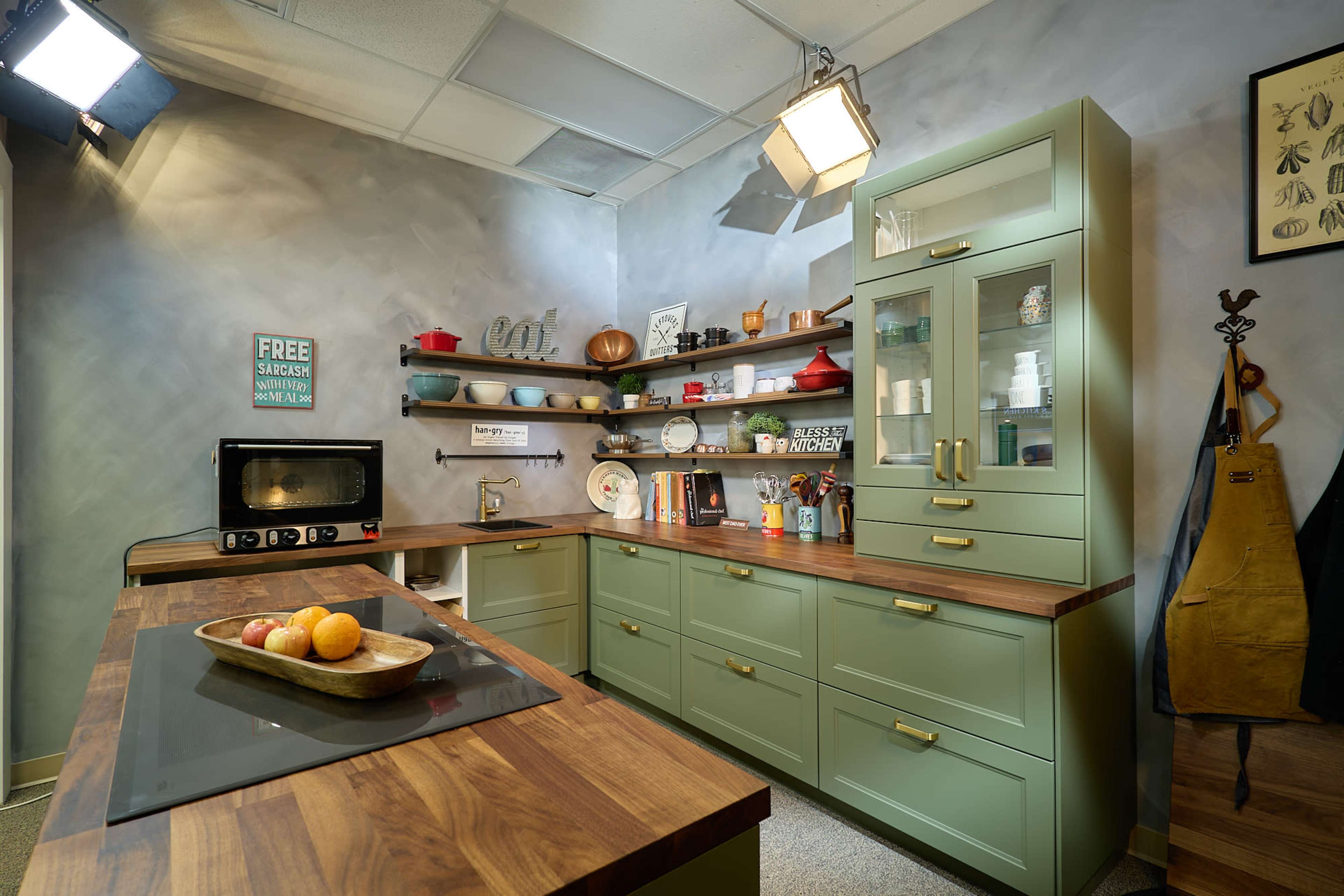 Studio Kitchen Set in Orlando Image in Casselberry, WINTER SPRINGS, FL