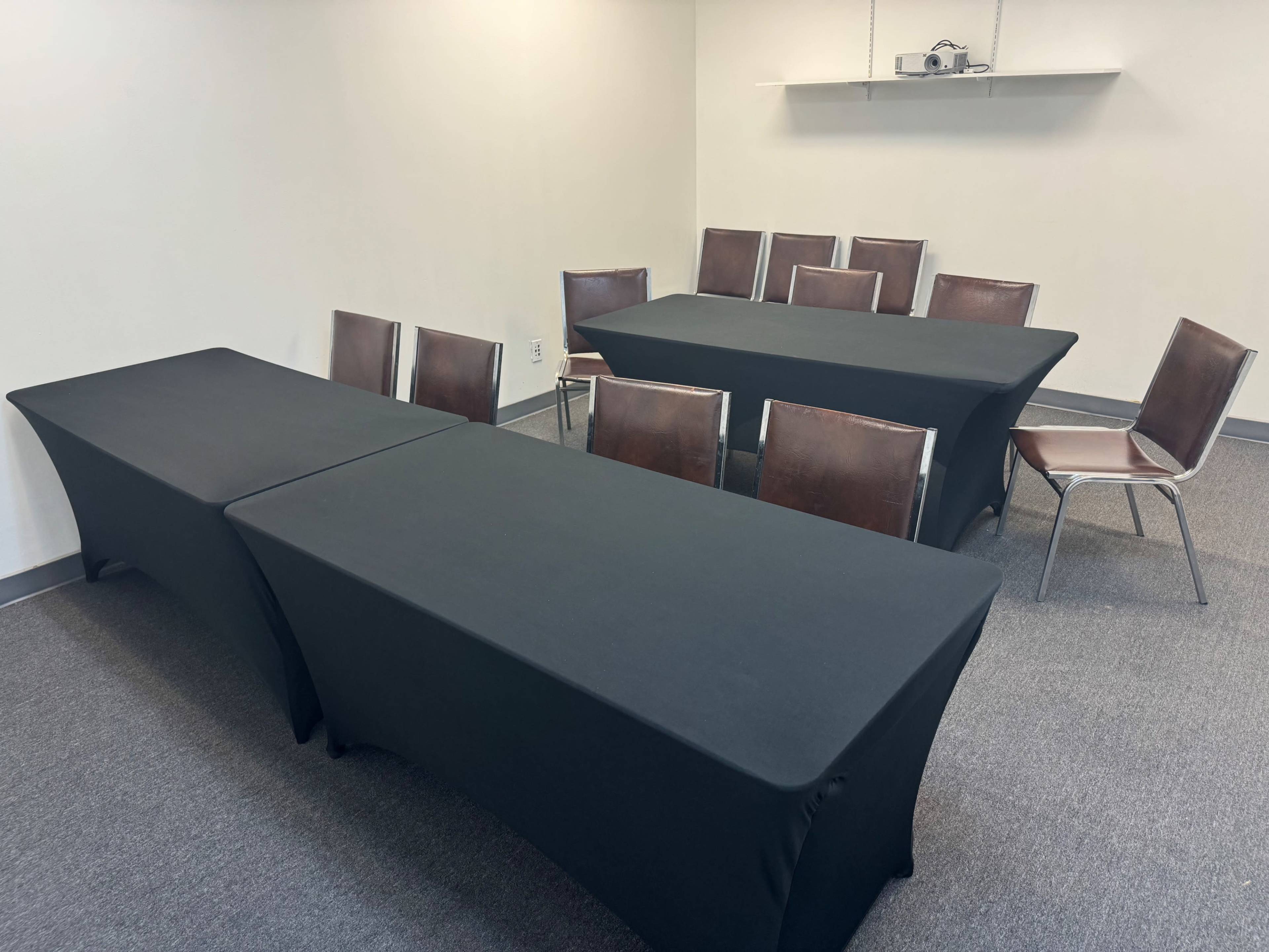 Small Group Meeting Space Image in Griffin, Griffin, GA