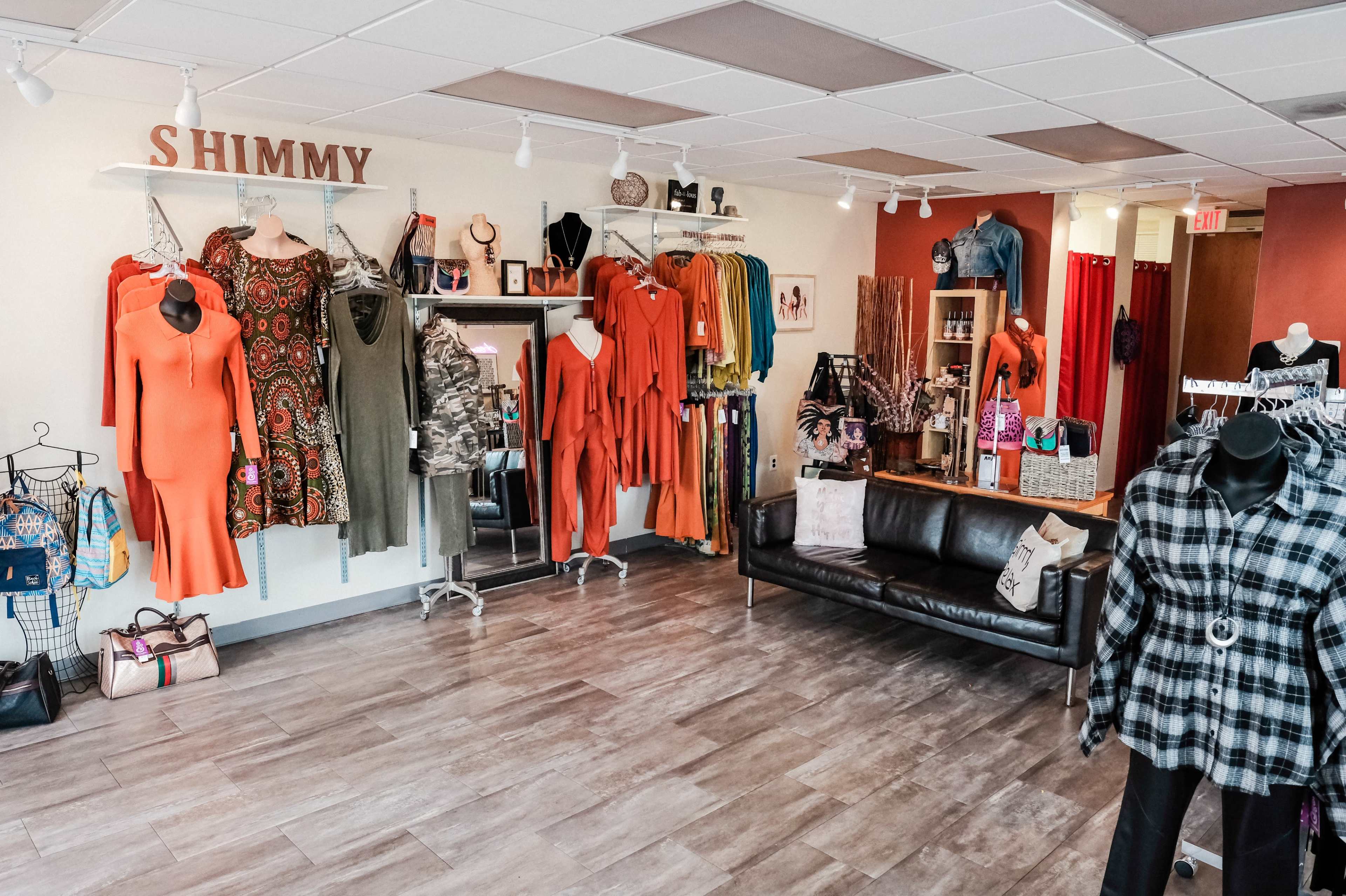 Trendy Suburban Boutique with ample parking Image in Columbia, Columbia, MD