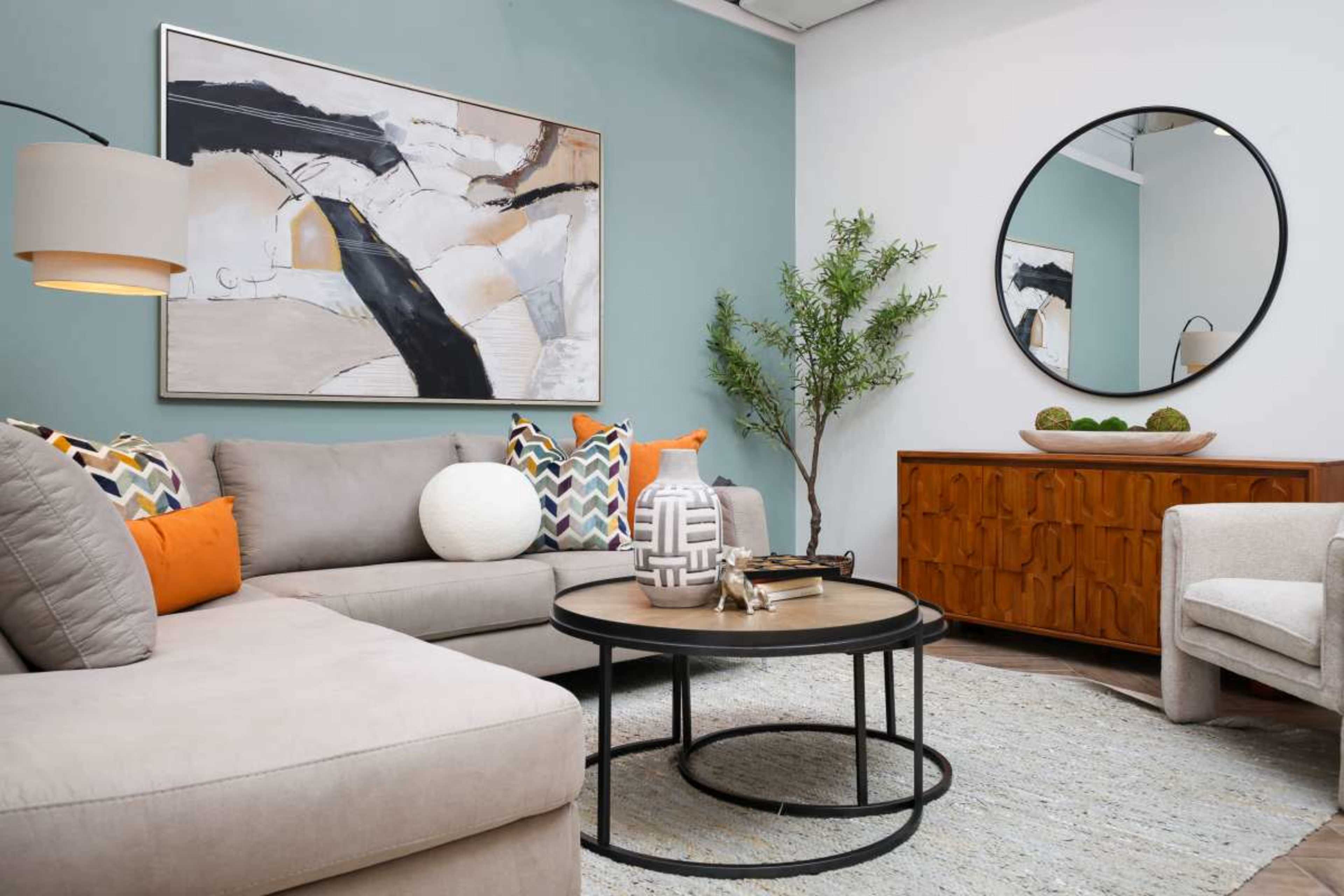 High End Interior Design Studio Space with Multiple Sets Image in Northwest Side, San antonio, TX