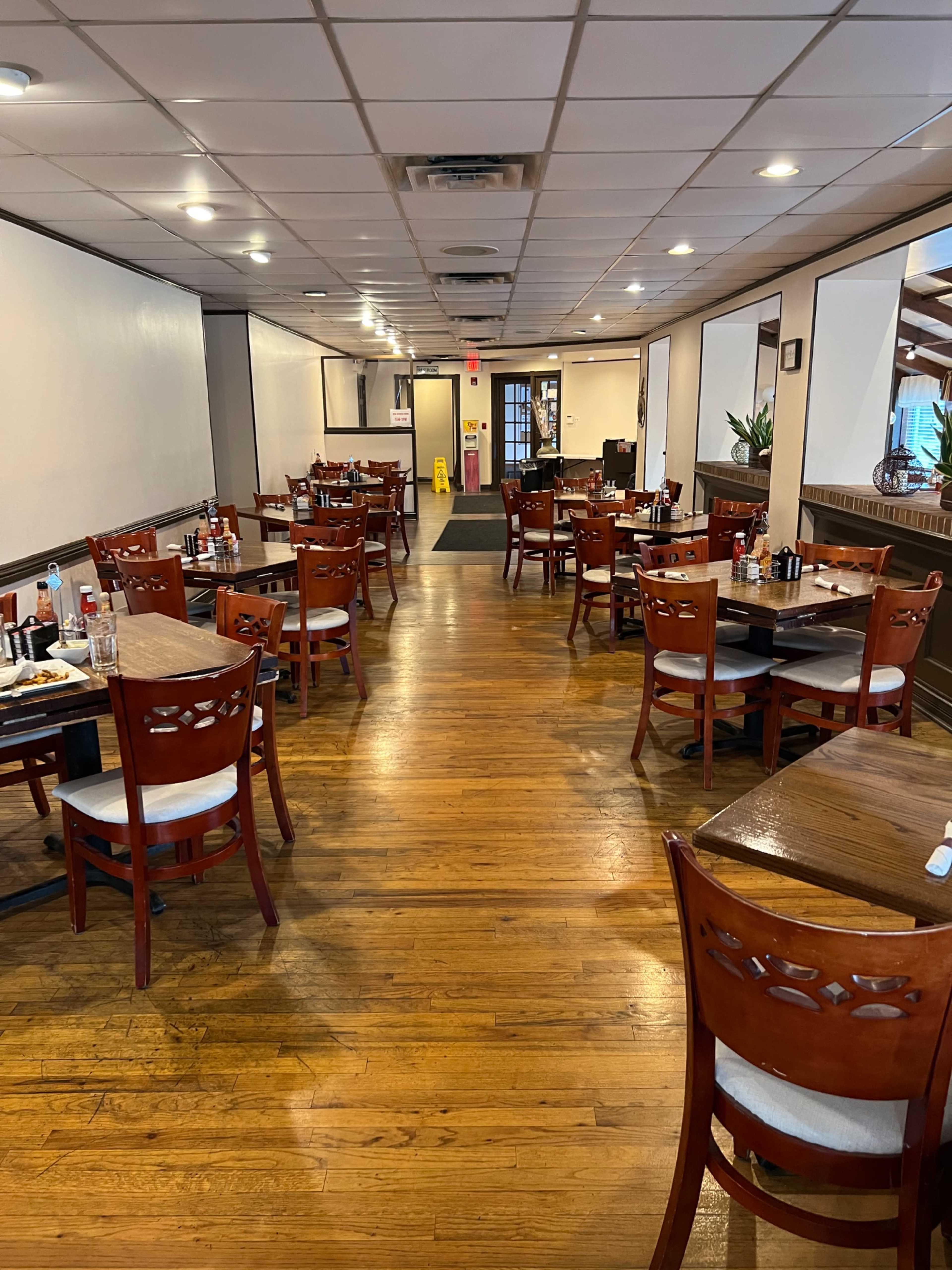 Diner for rent after hours Image in Wheeling Township, WHEELING, IL