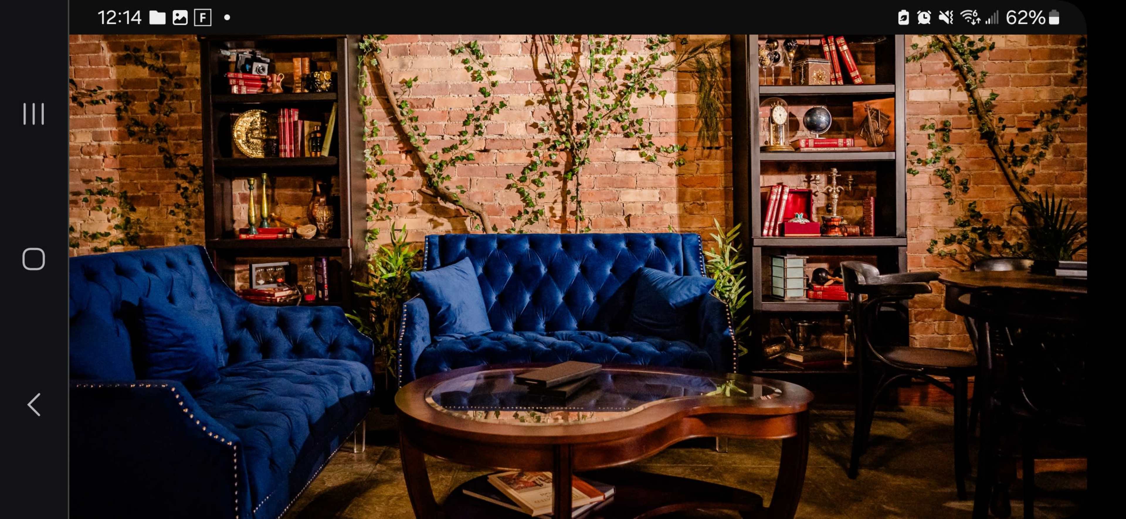 Elegant , intimate cocktail Lounge in Down town Image in St. Thomas, st. thomas, ON