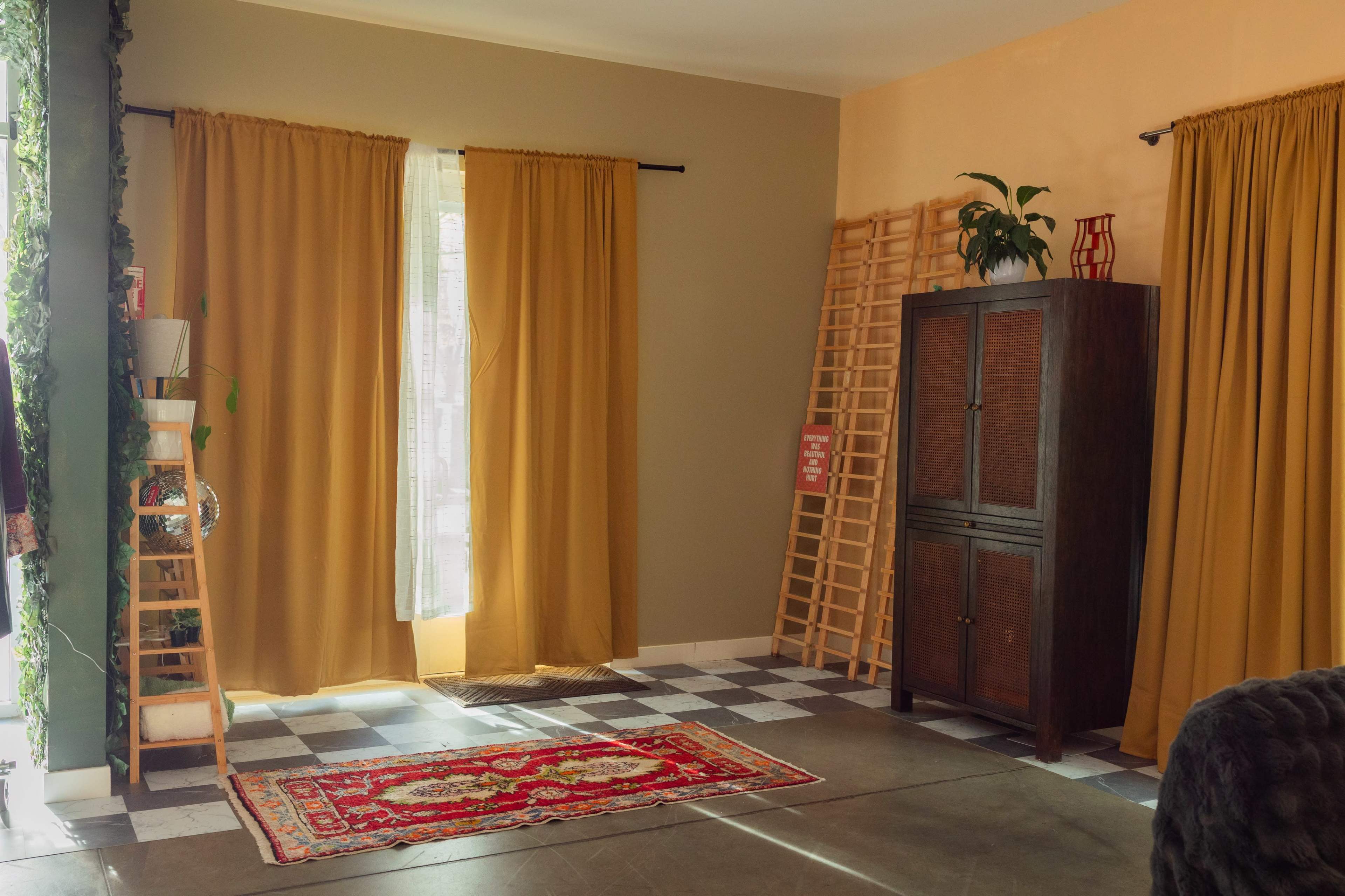 Cozy, multipurpose studio in SLC Image in Ballpark, Salt Lake City, UT