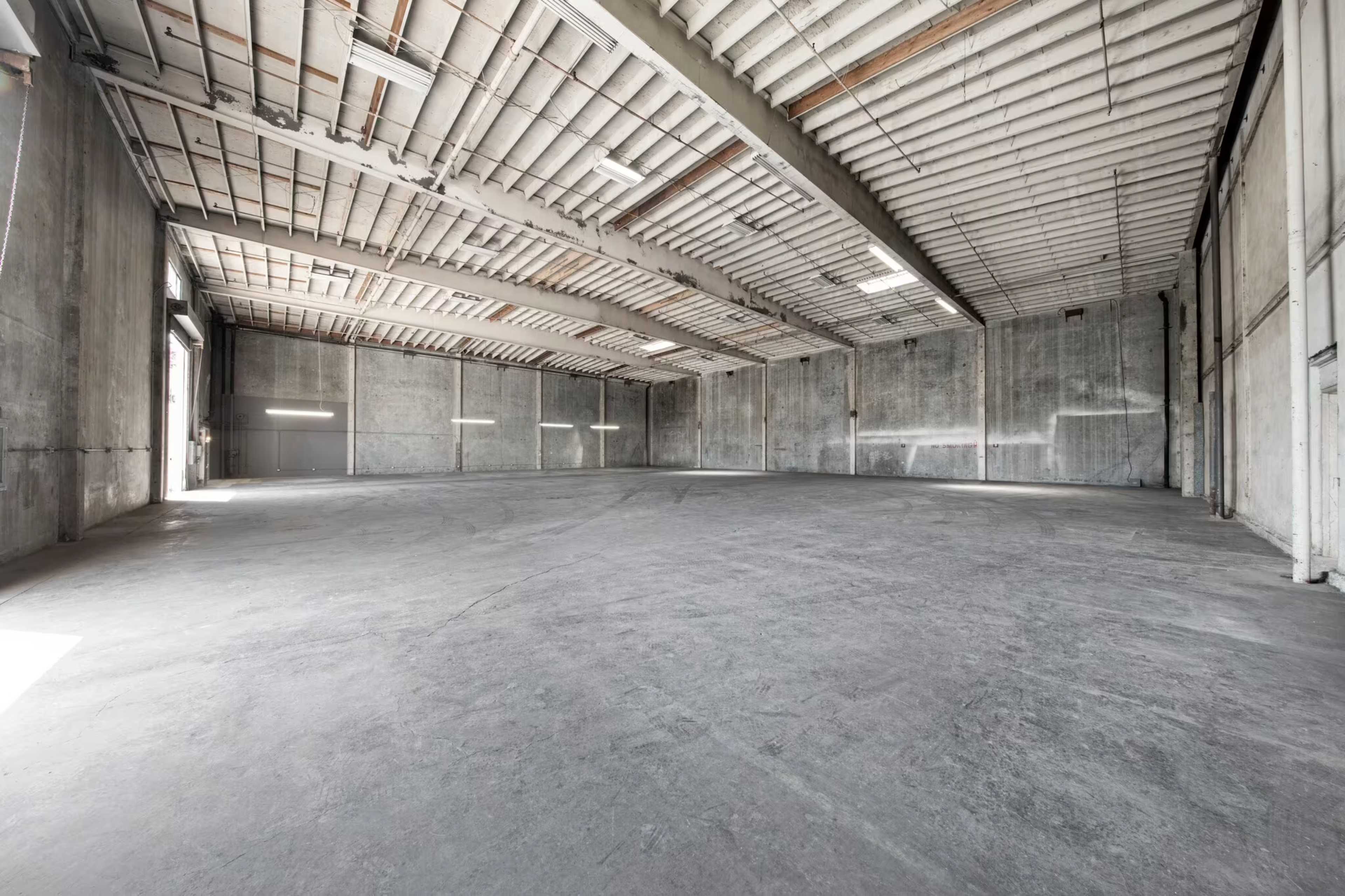 10,000 Sq ft Creative Industrial Warehouse Image in Santa Monica, Santa Monica, CA