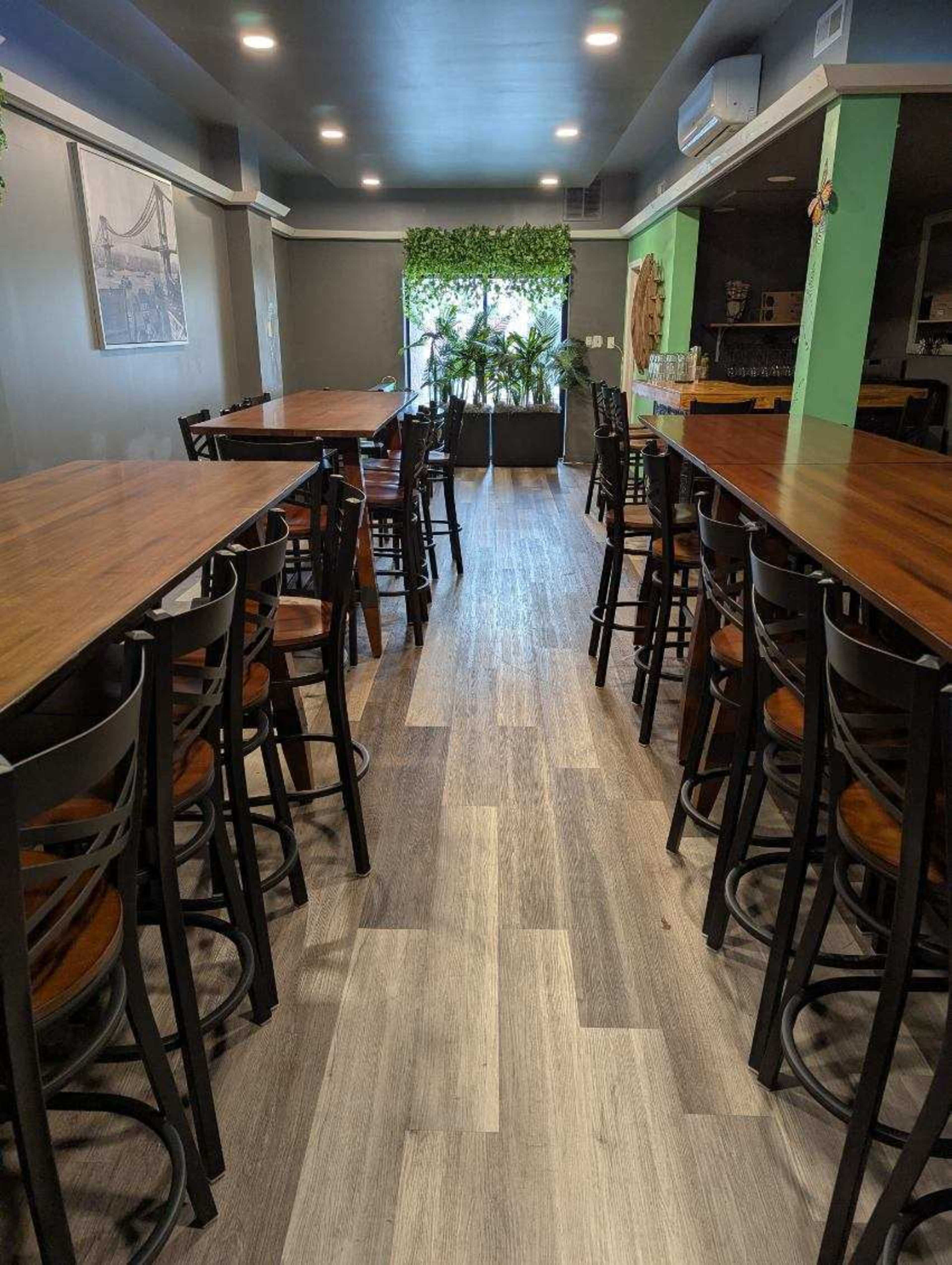 Versatile Upstairs Space for Intimate Gatherings and Events Image in Downtown, Richmond, VA