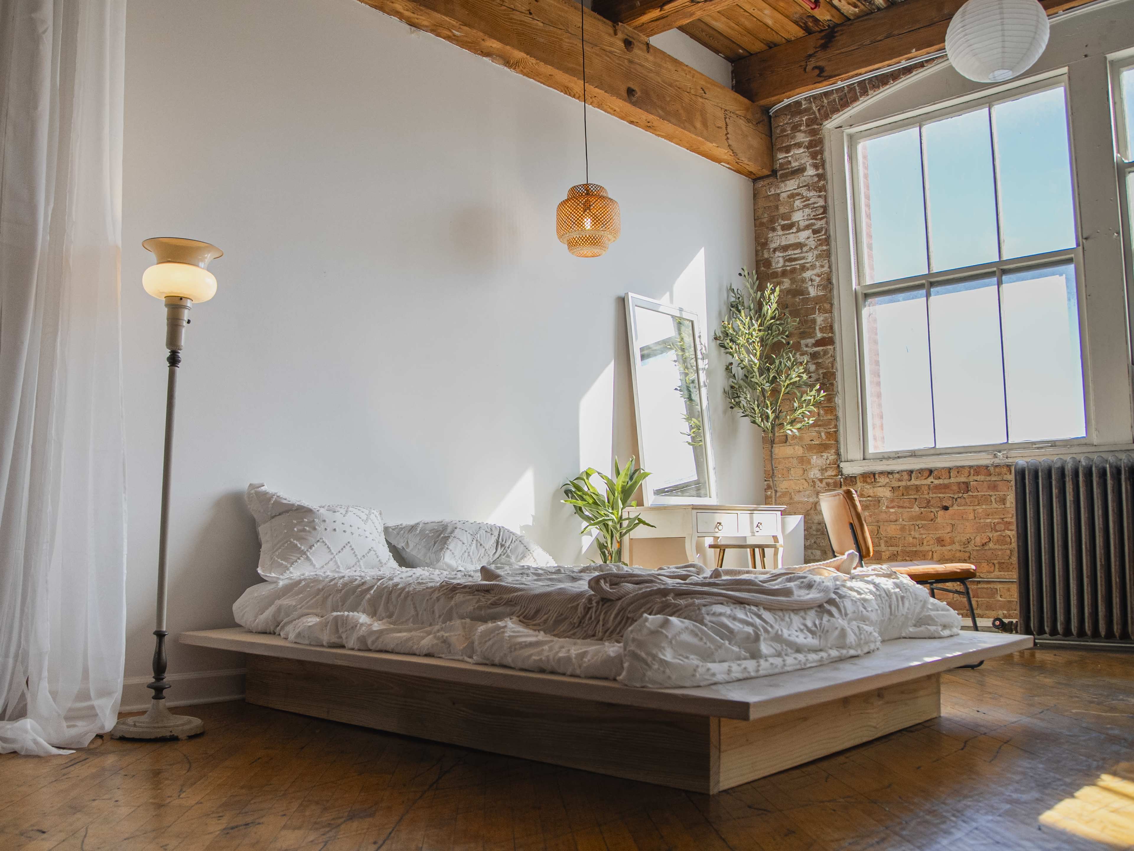 Boho Natural Light Lifestyle Room | Private Luxury Suite for Photo, Film, and Boudoir Image in Lower West Side, Chicago, IL