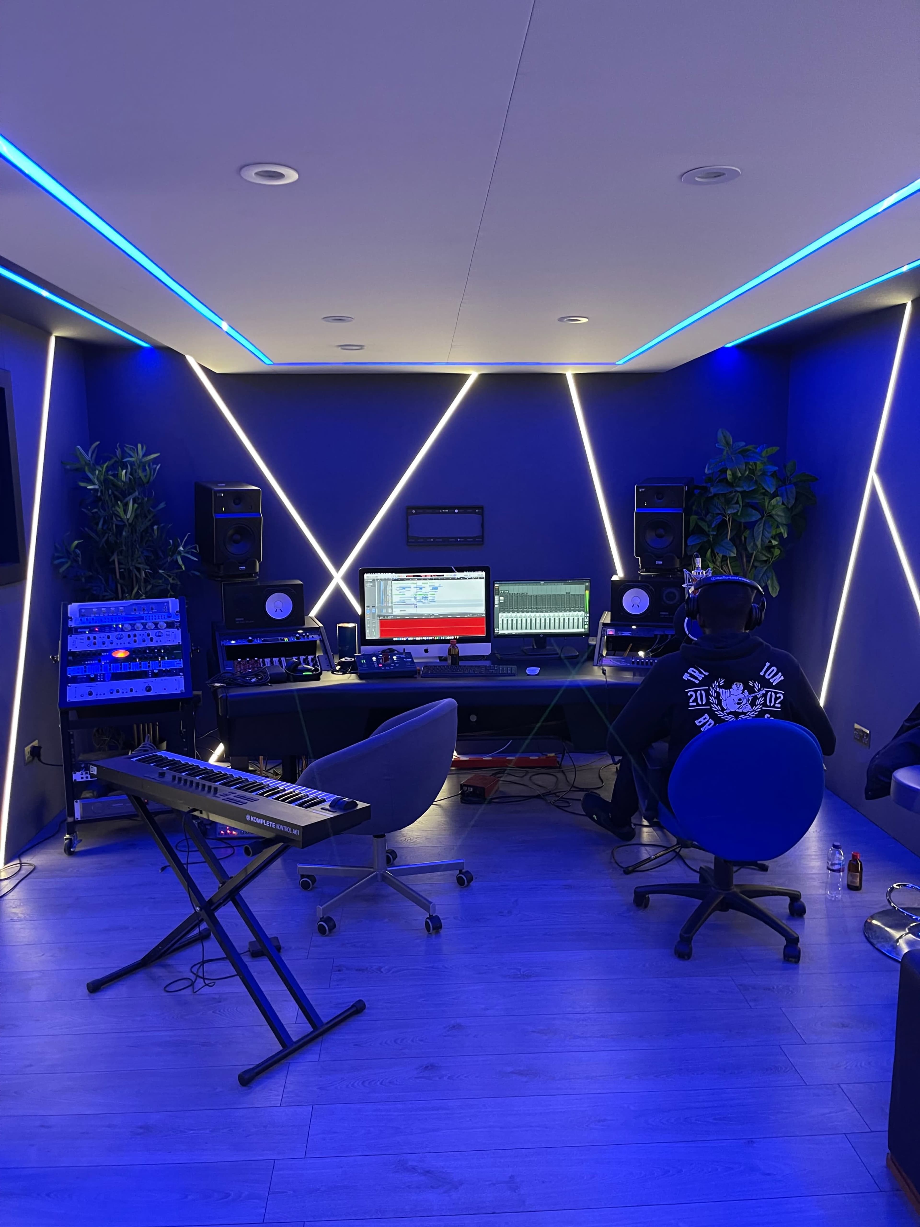 Kews Music Studio | with Engineer Image in Ponders End, London, ENG