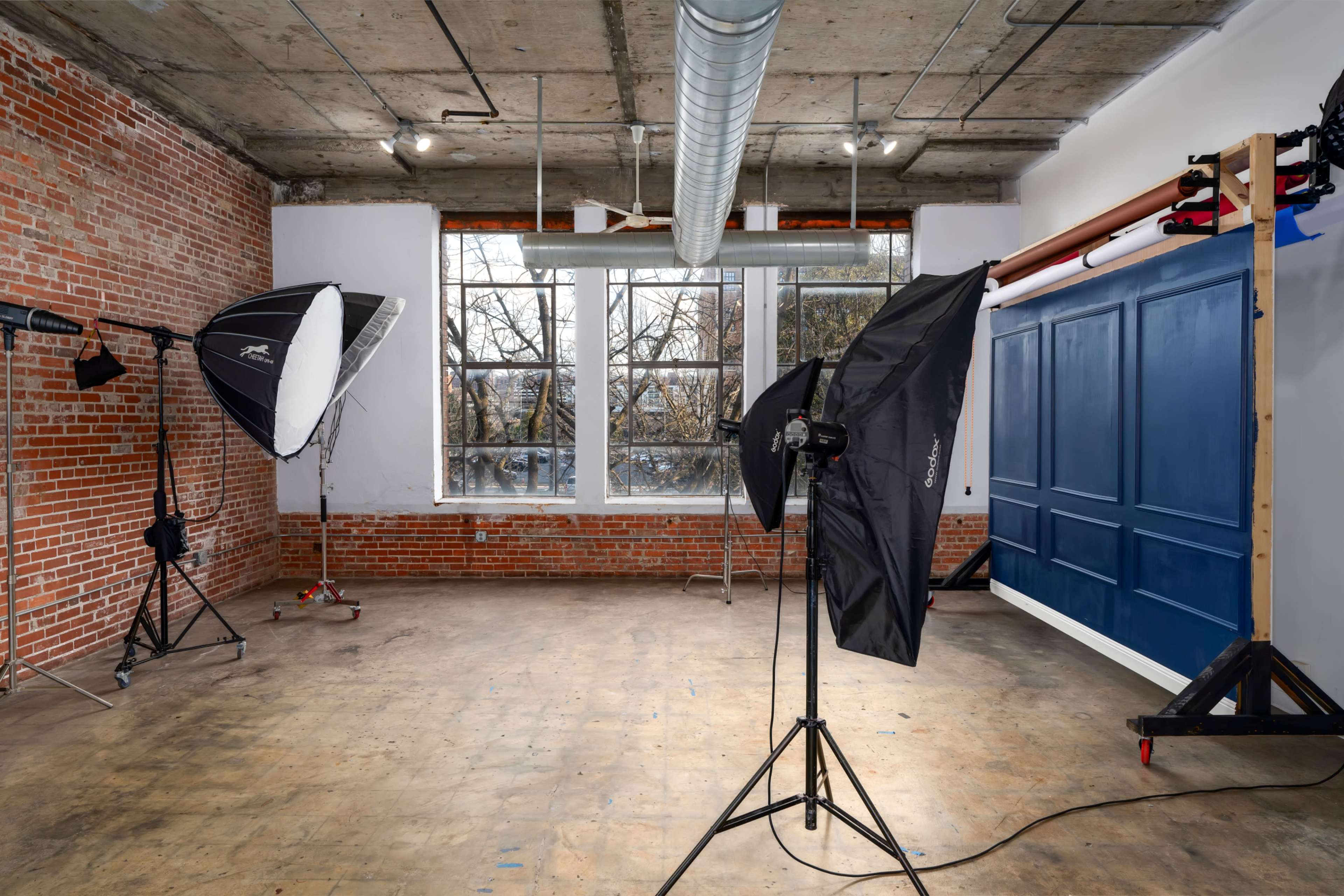 Downtown Loft Photography & Videography Studio Image in Fountain Heights, Birmingham, AL