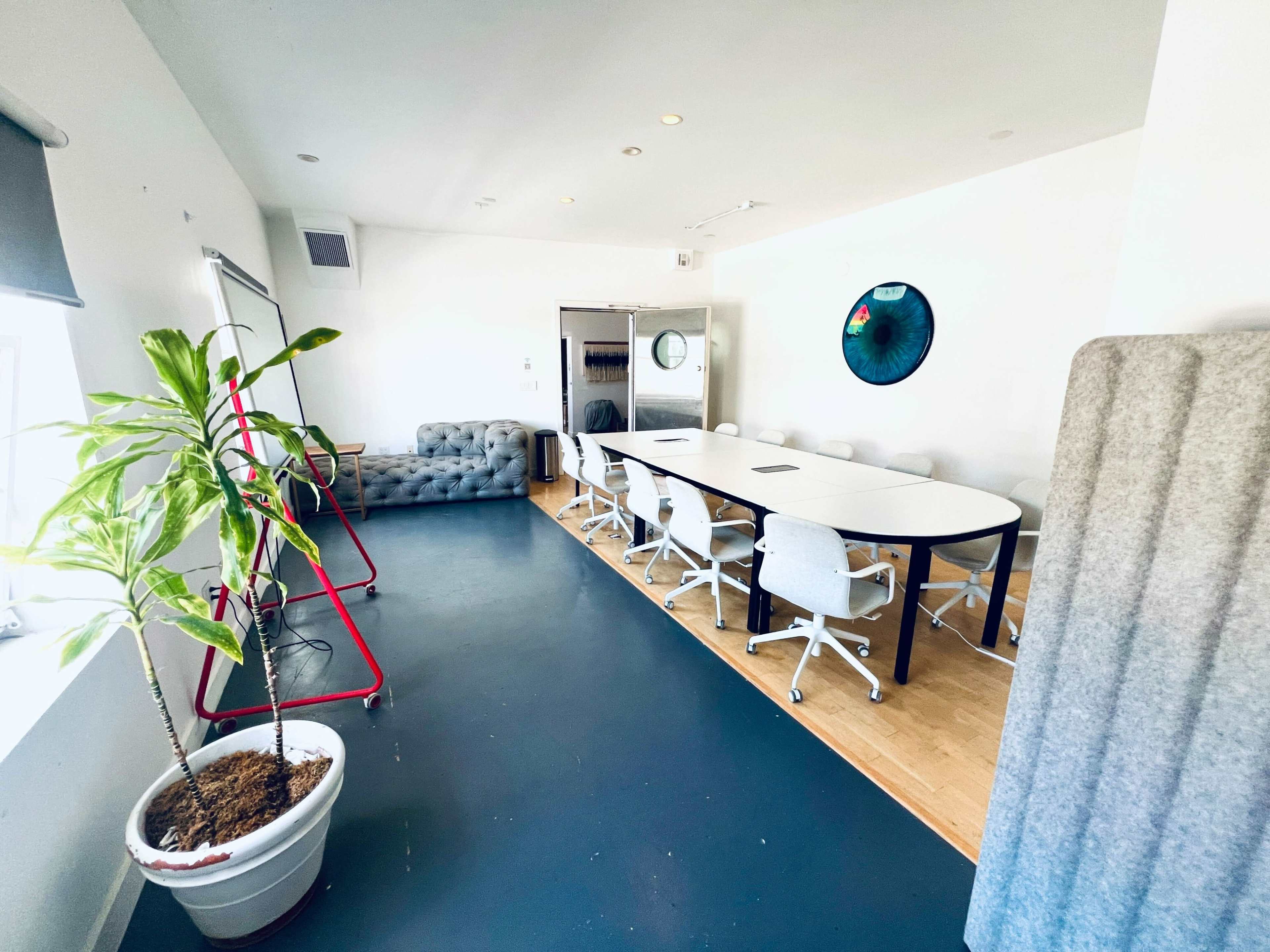 New - Bright & Breezy Meeting Room by the Beach (Seats 12+) Image in Ocean Park, Santa Monica, CA